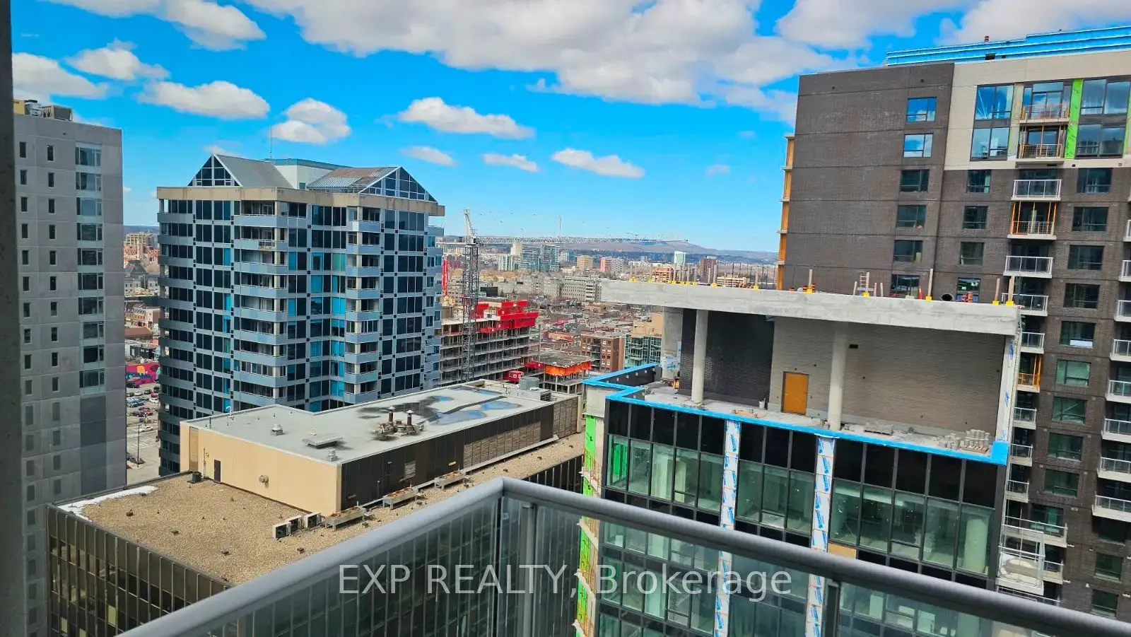 242 Rideau Street