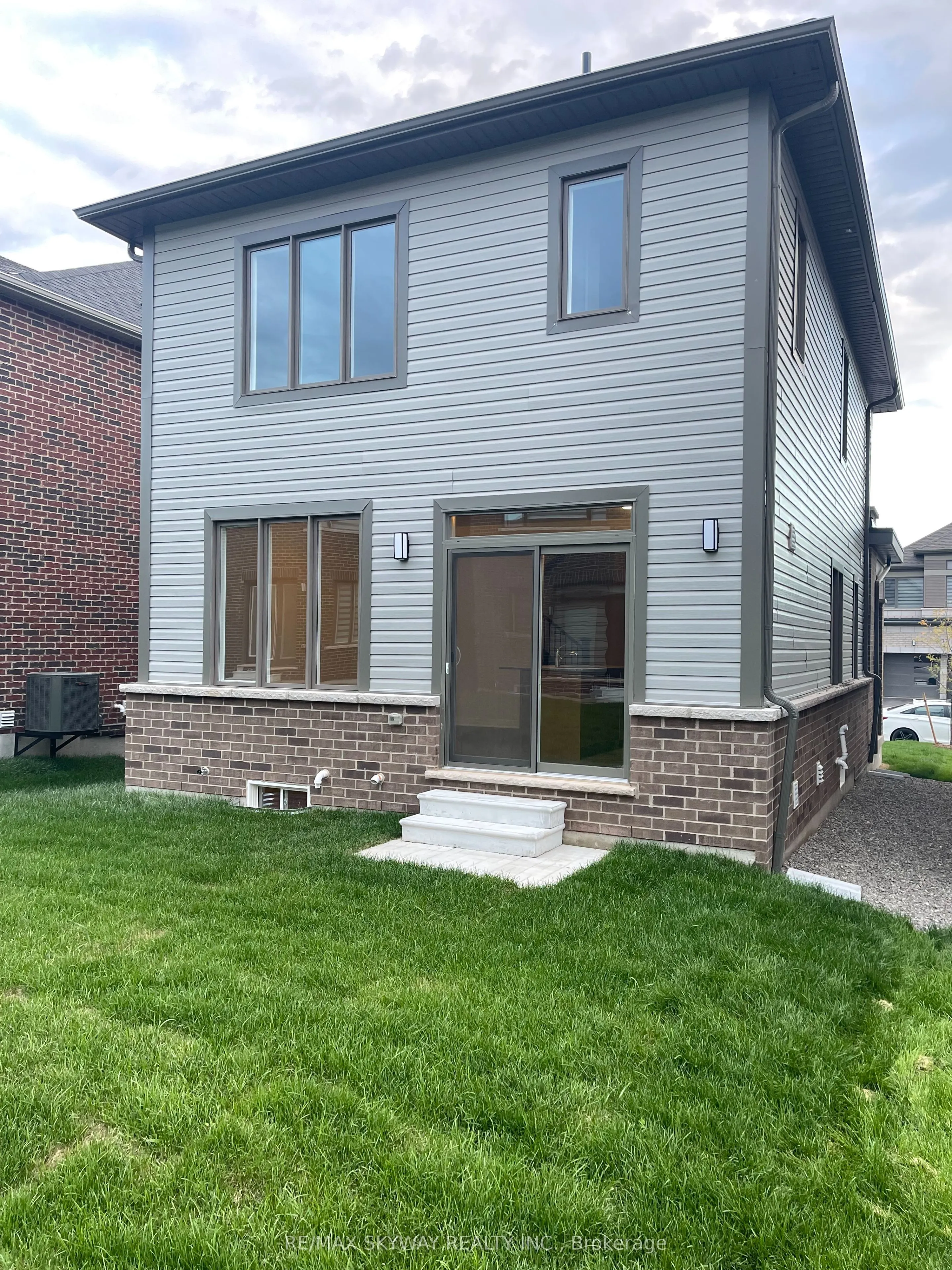 32 Gibson Drive