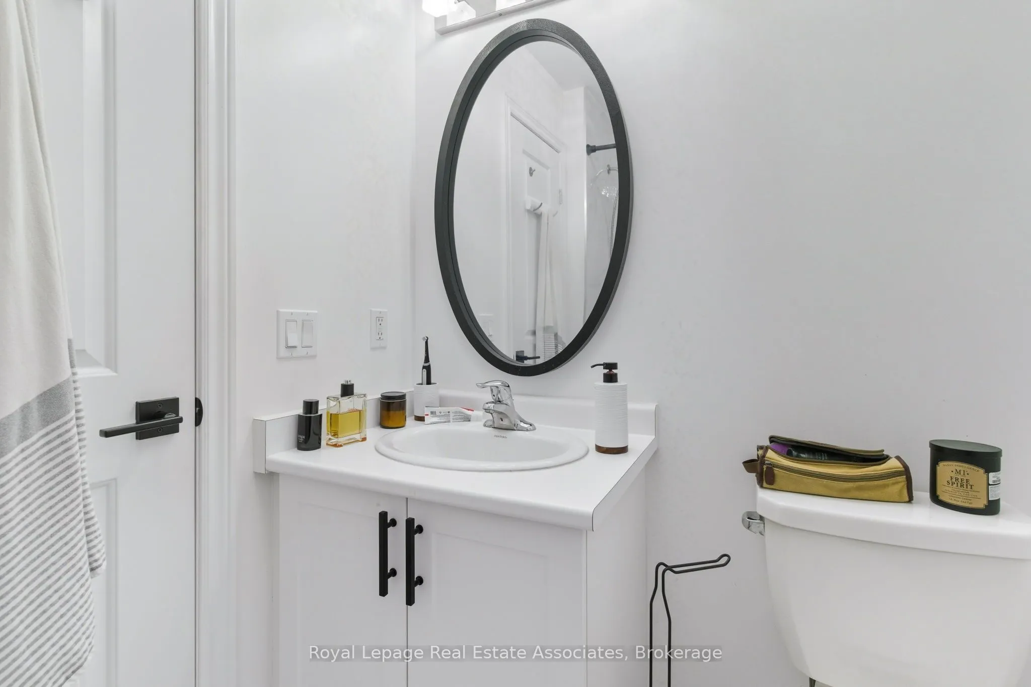 299 Skinner Road, #7