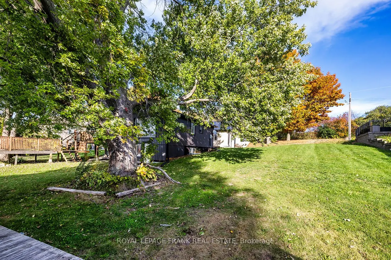 119 Oakdene Crescent