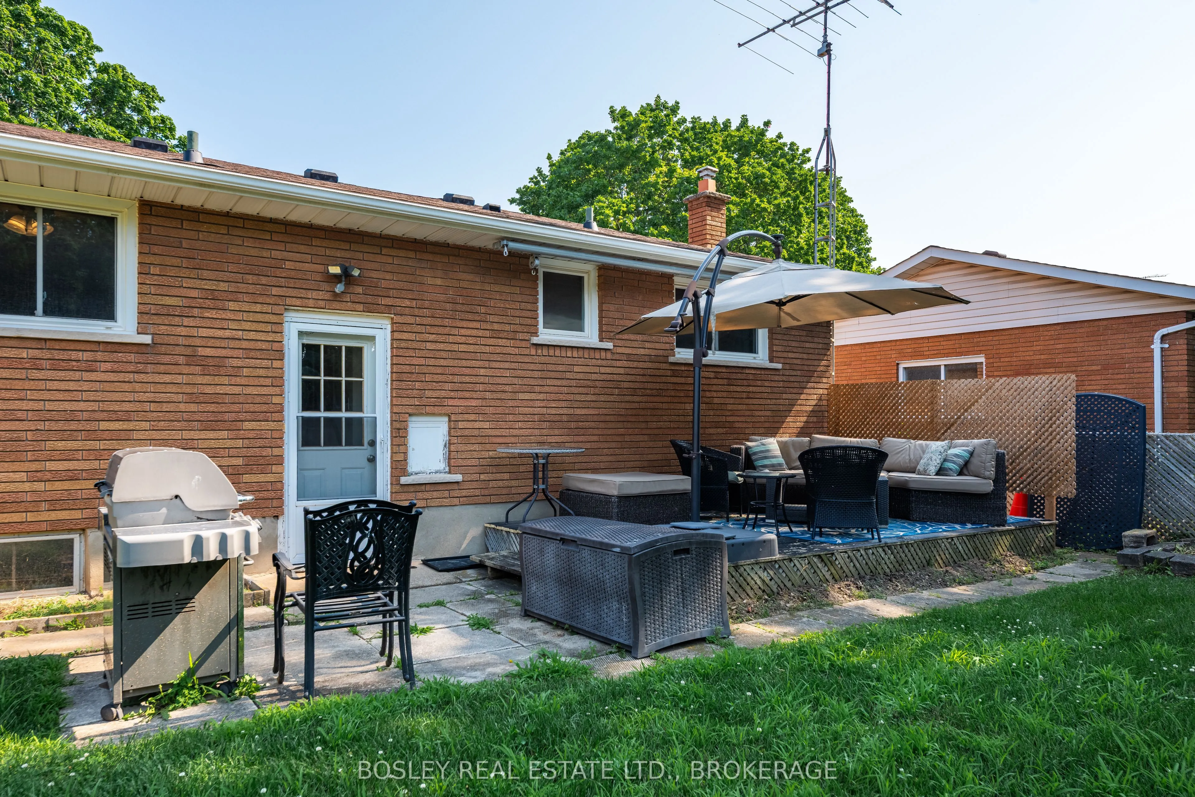 60 Royal Manor Drive