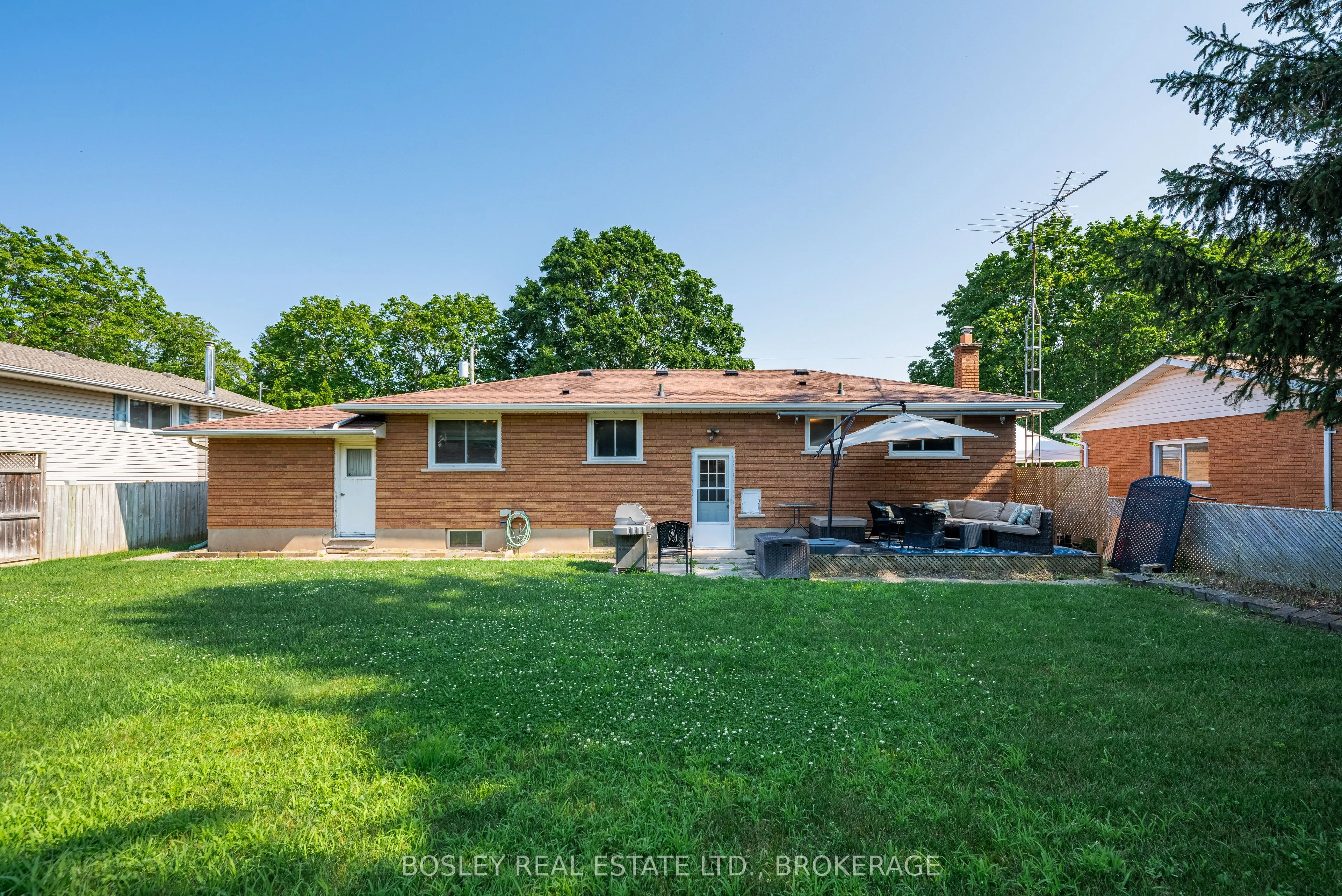 60 Royal Manor Drive