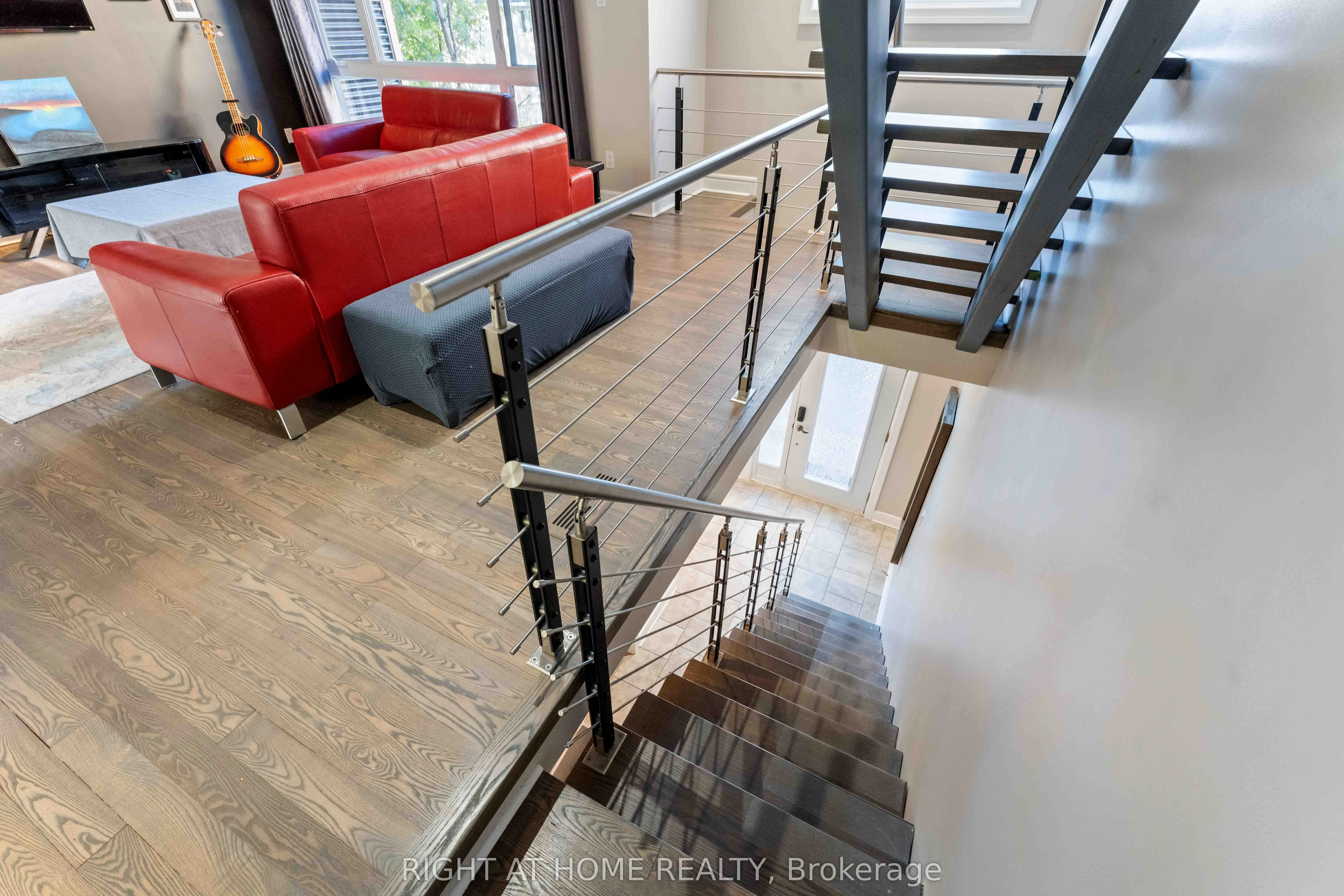 110 Little London Private