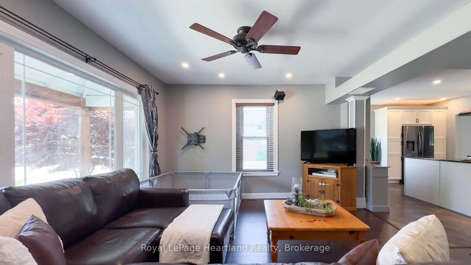 148 BRITANNIA Road E