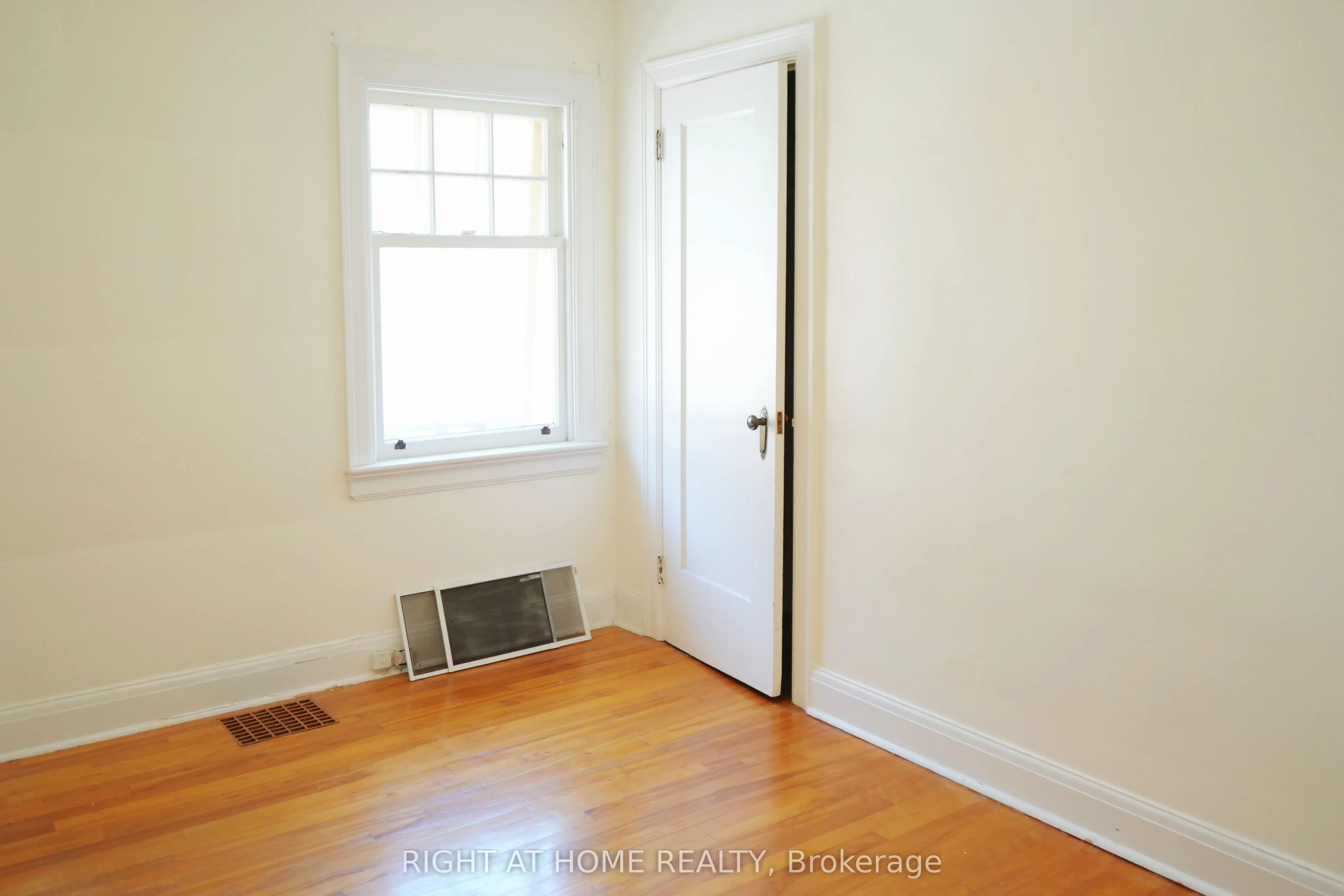 359 Fifth Avenue, #2