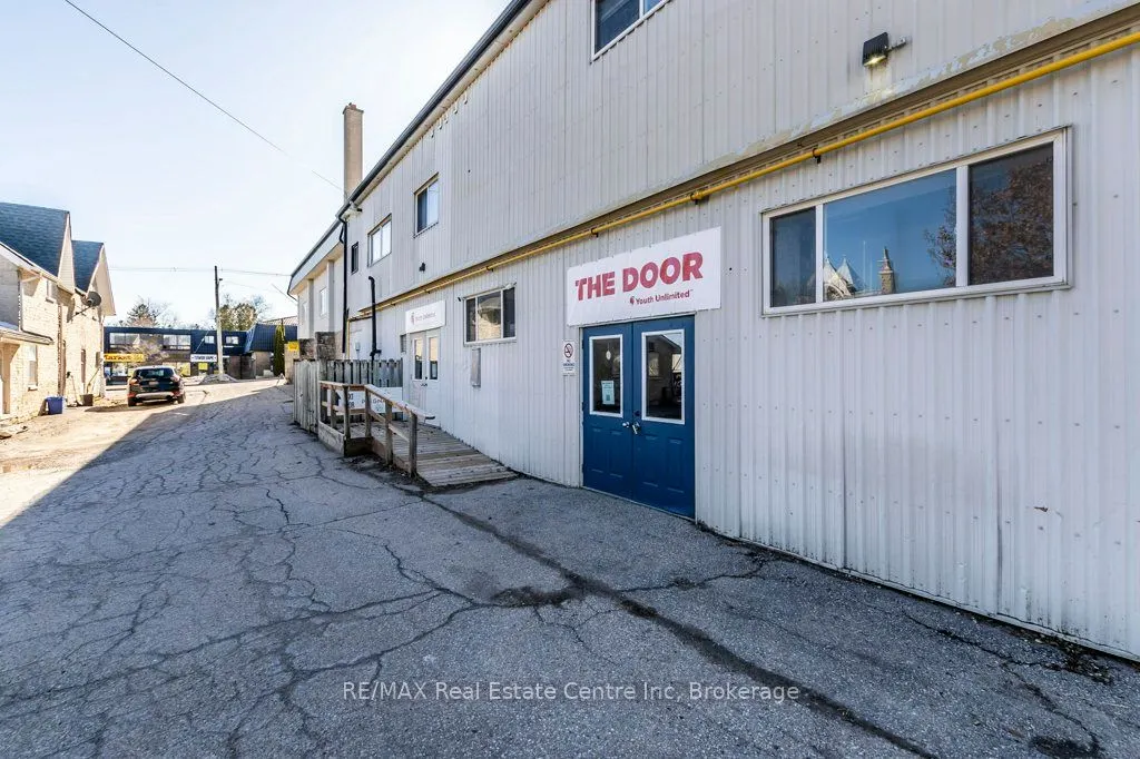280 St Patrick Street W