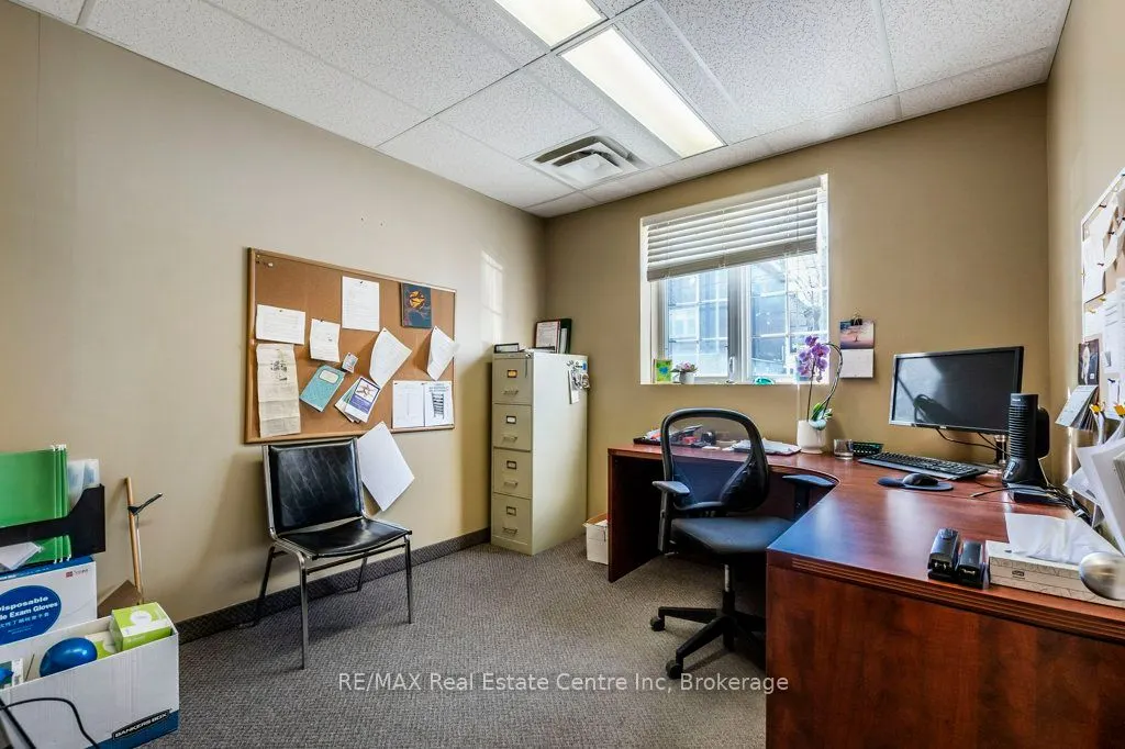 280 St Patrick Street W