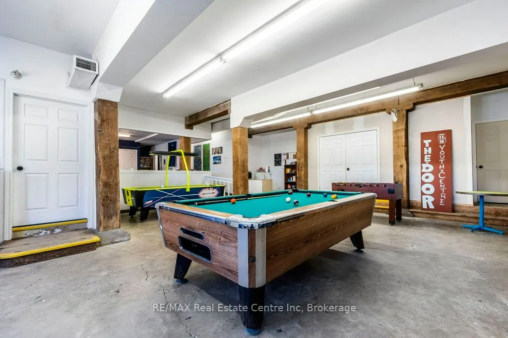 280 St Patrick Street W