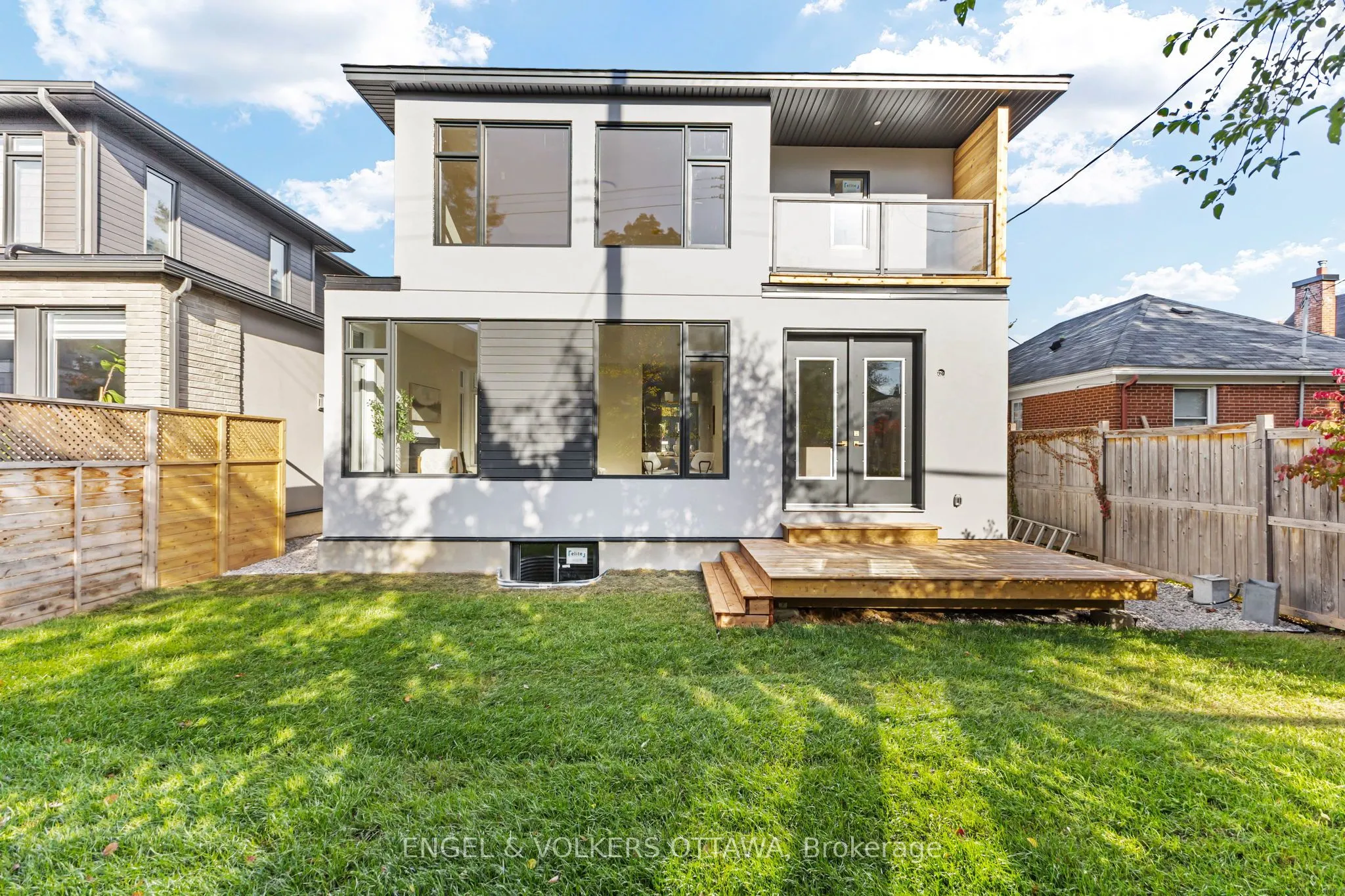 48 Mcnaughton Avenue