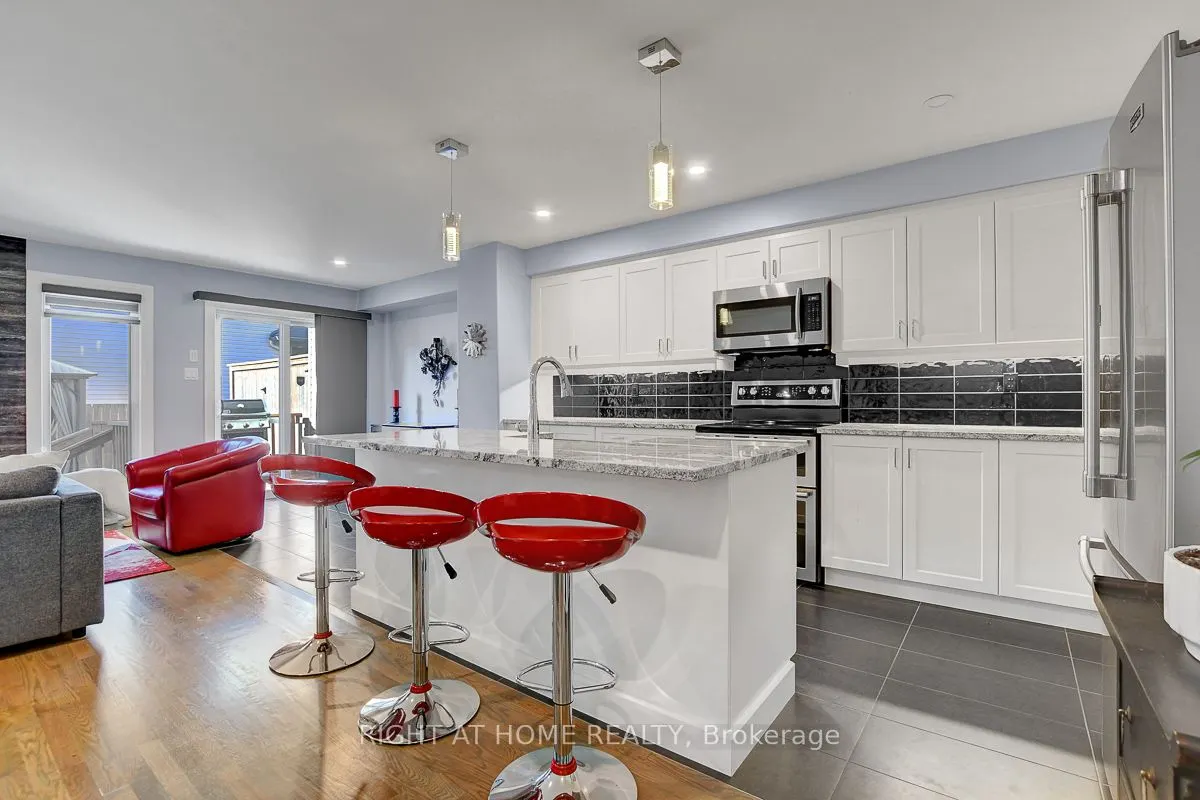 229 Purchase Crescent