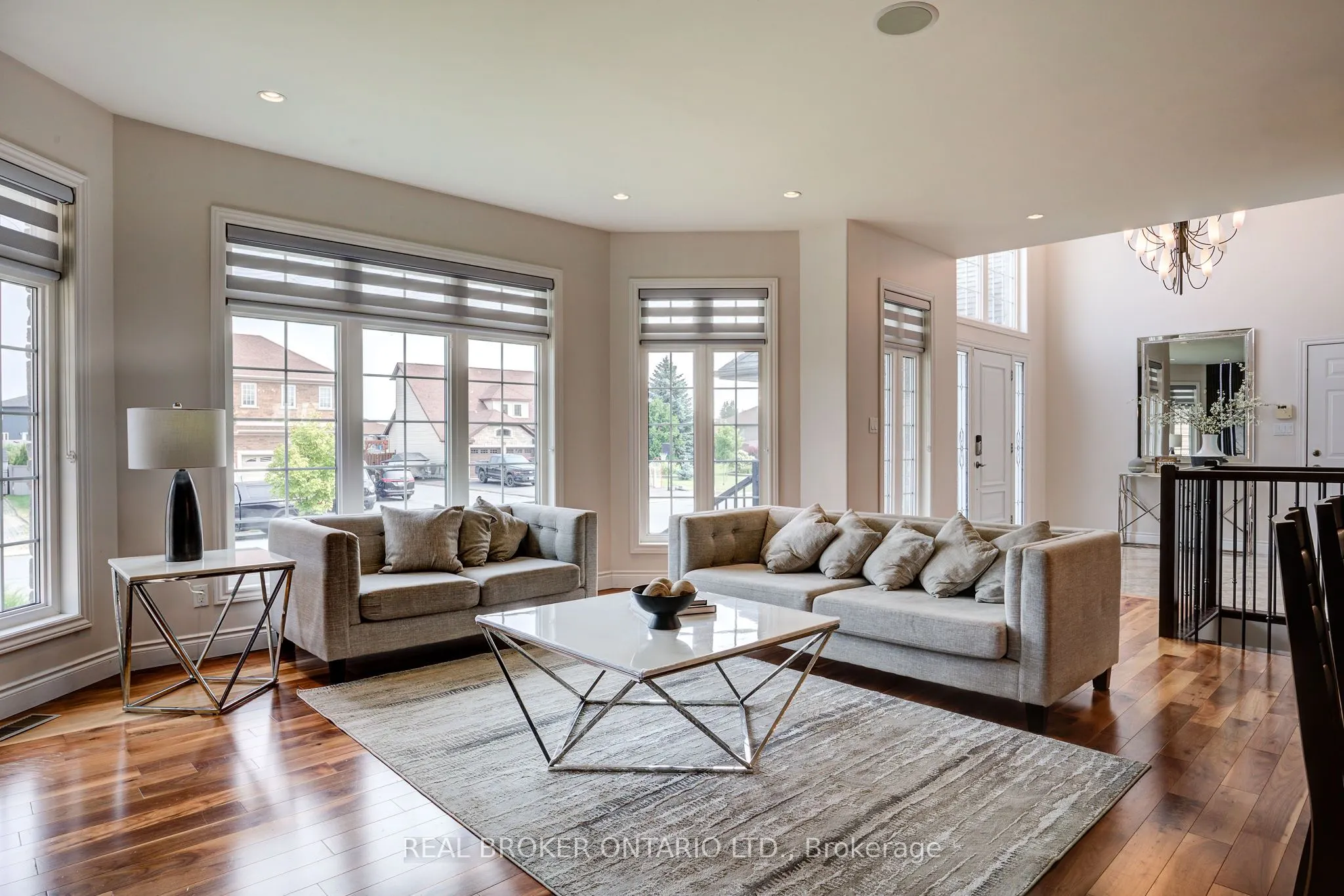 3435 Edna Street