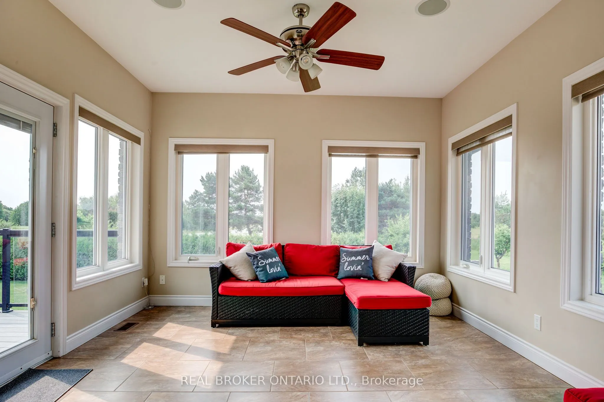 3435 Edna Street