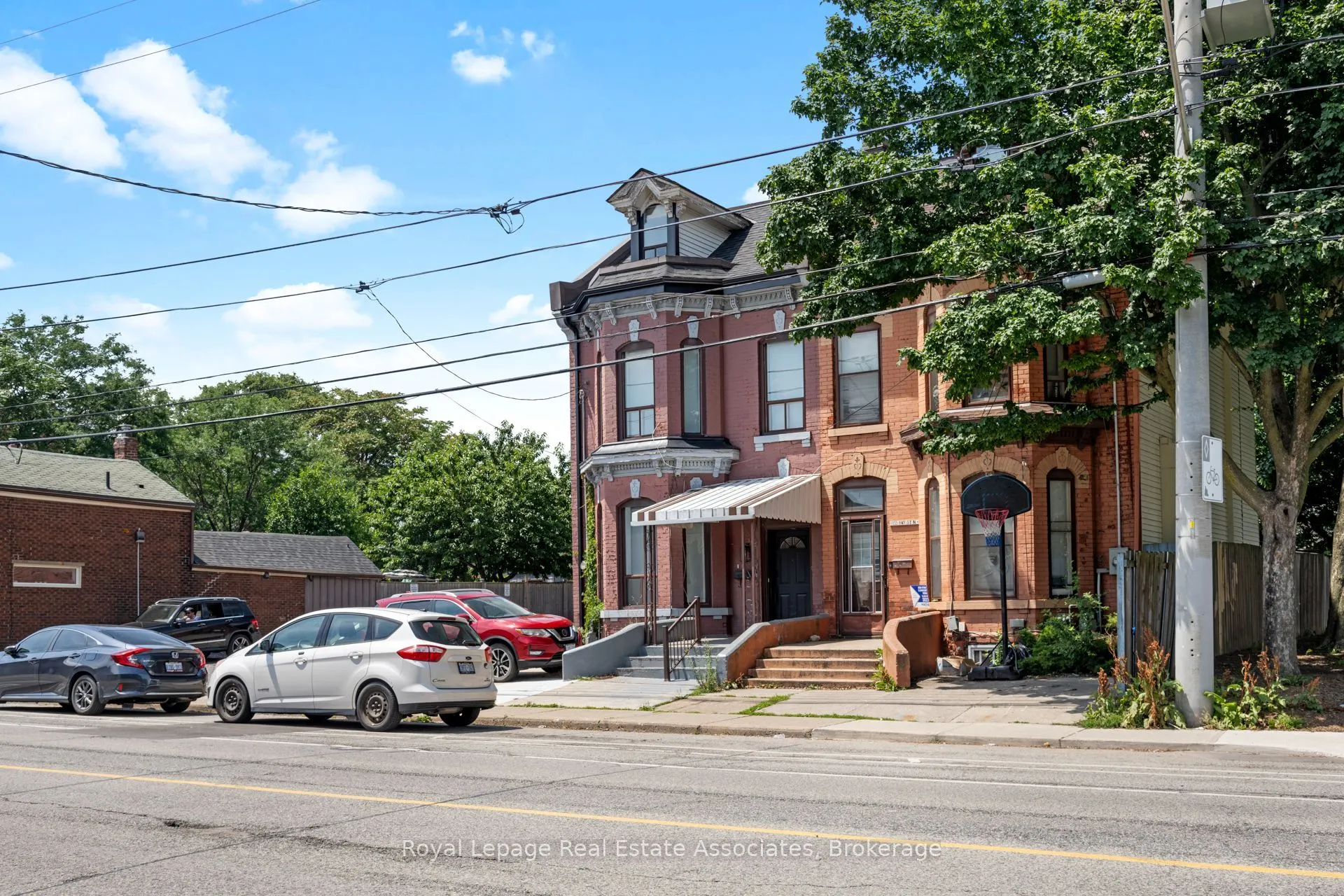 153 Bay Street N, ##A