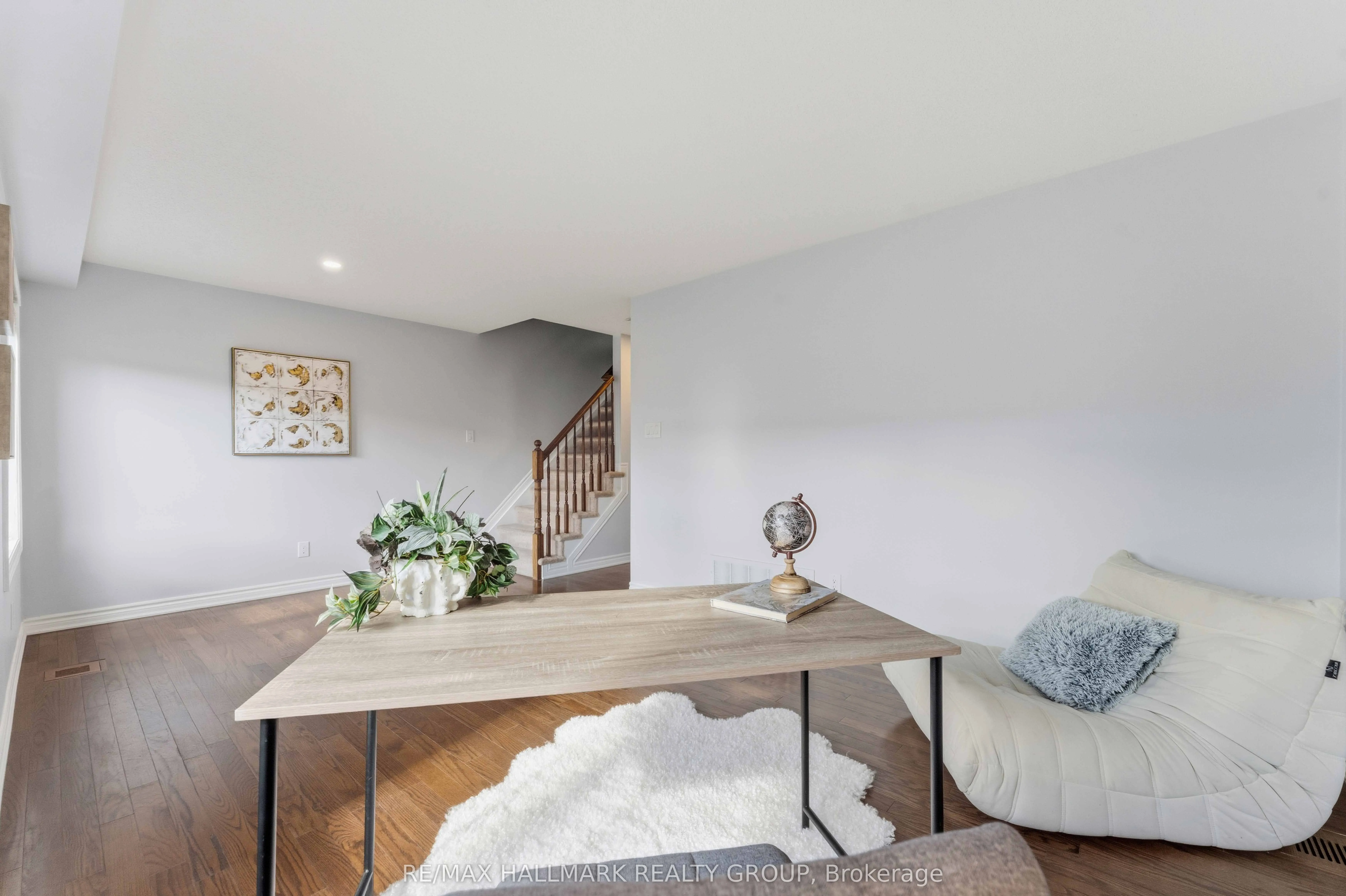 730D Maloja Way