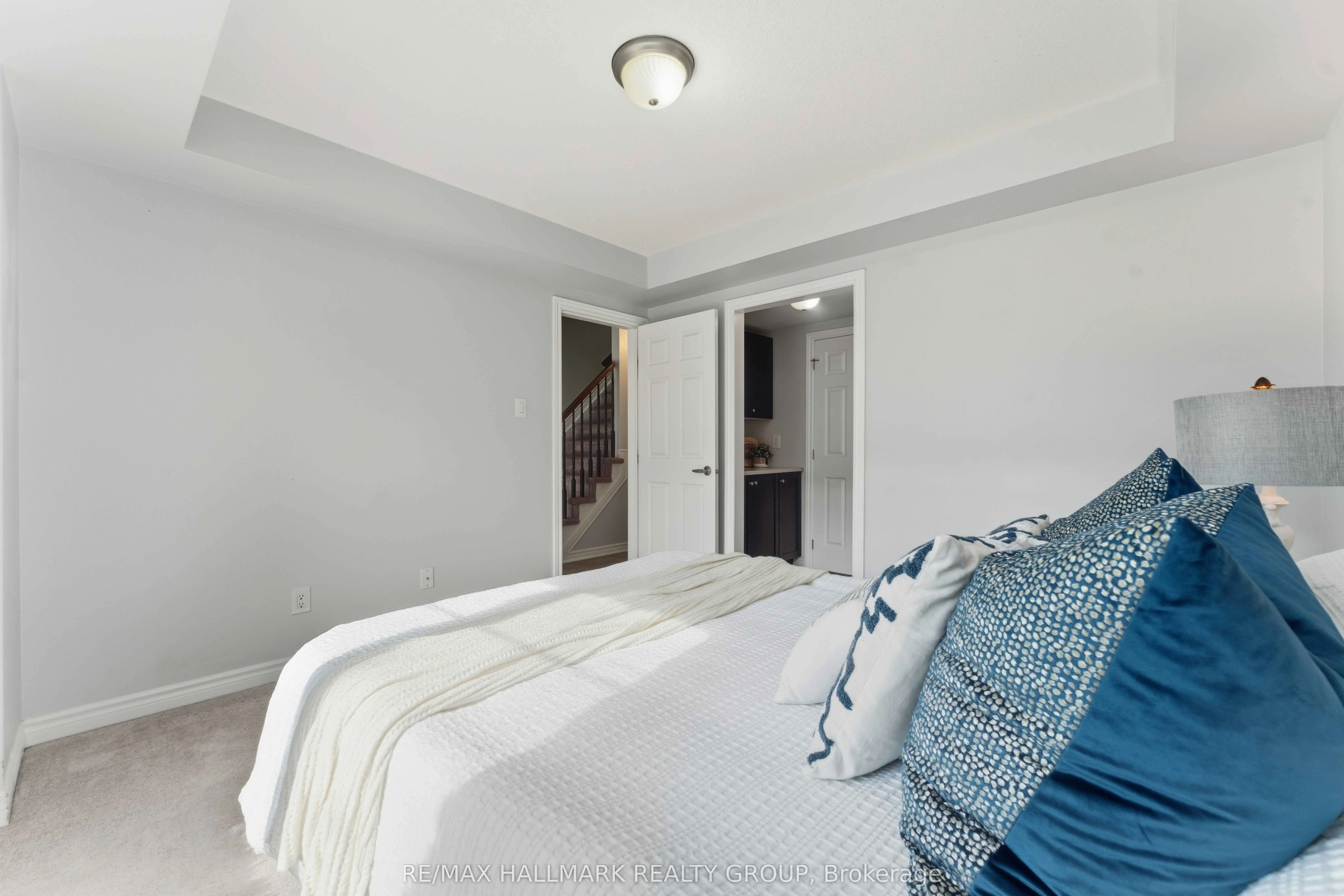 730D Maloja Way