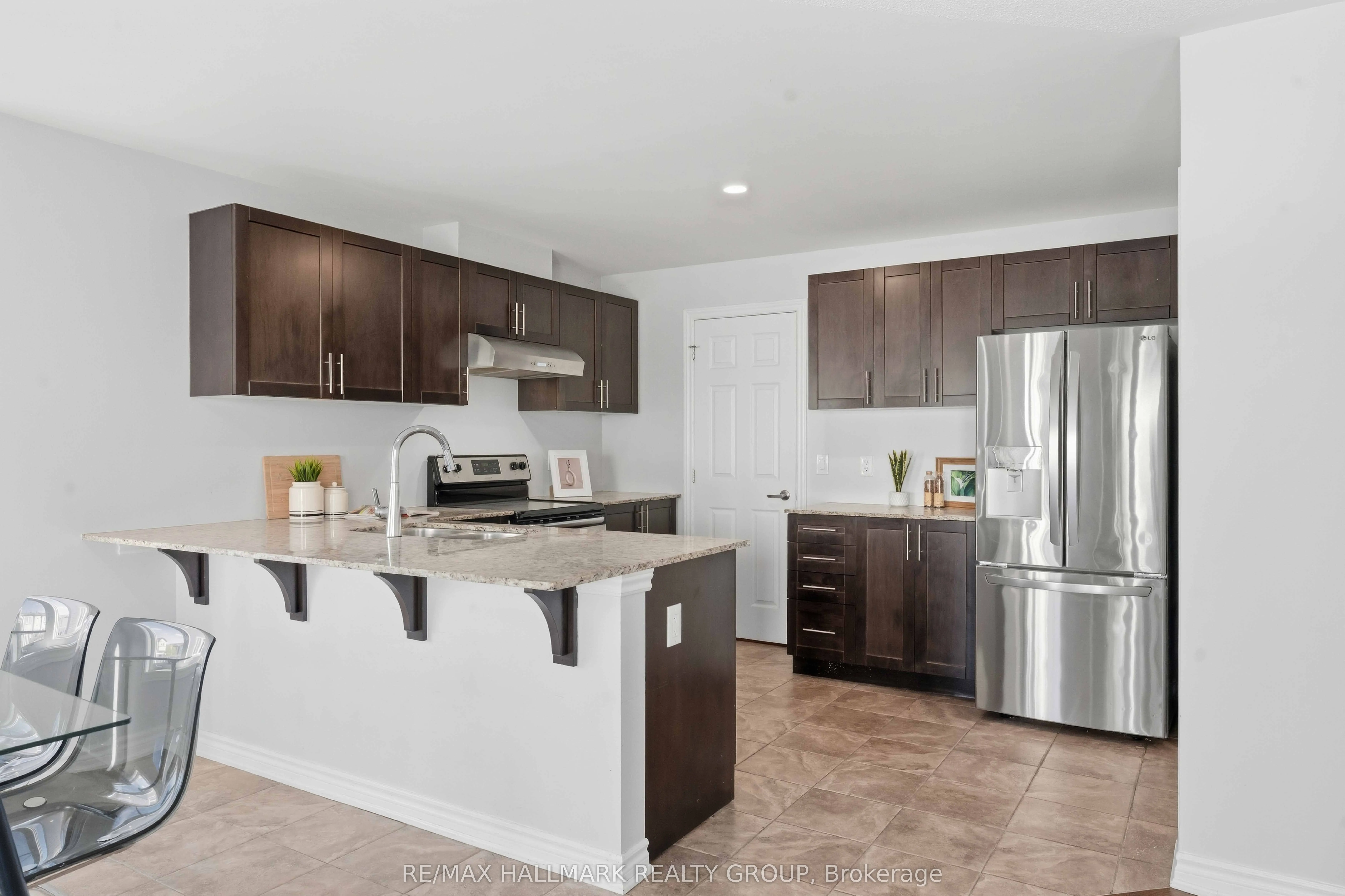 730D Maloja Way