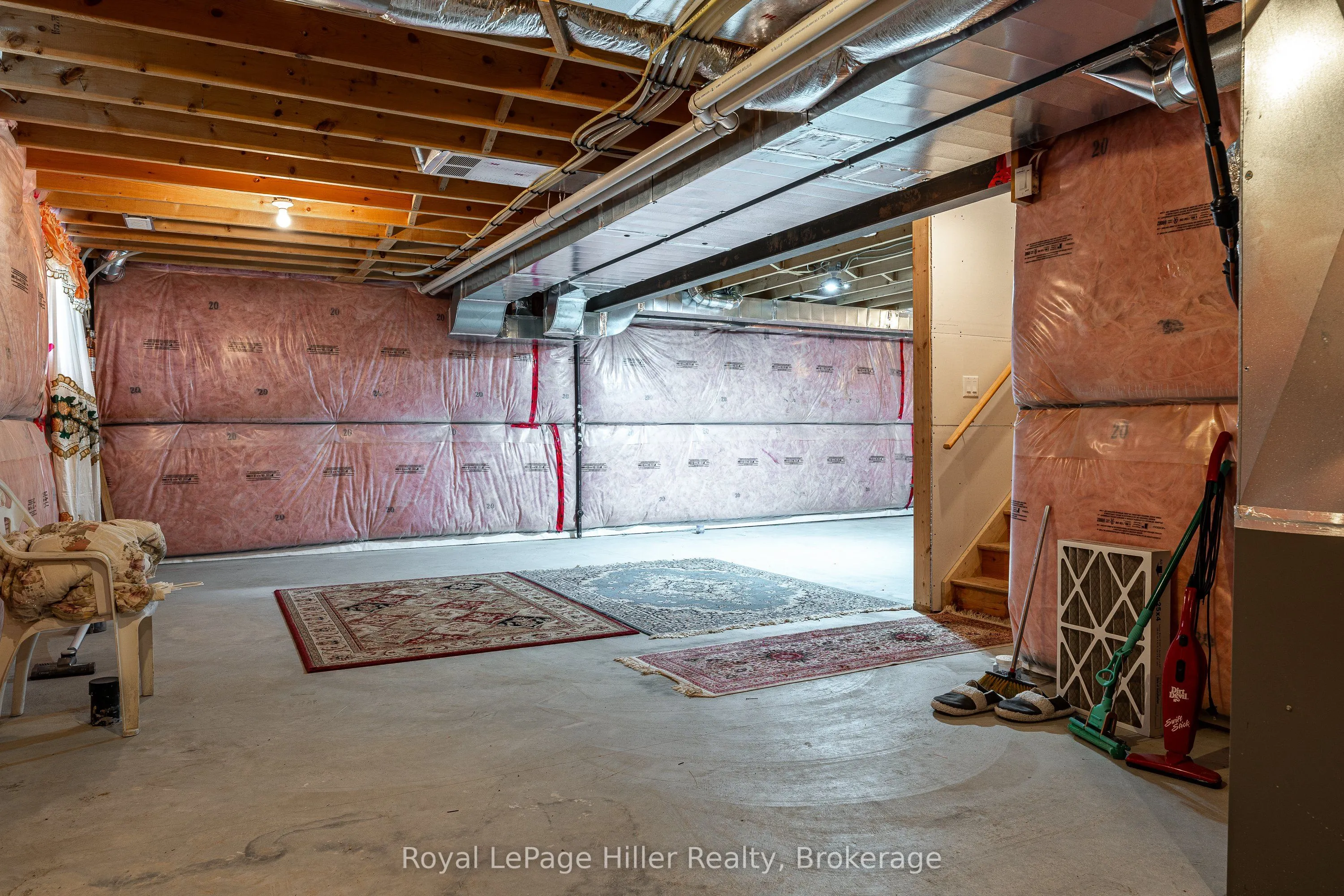 112 Thomas Street