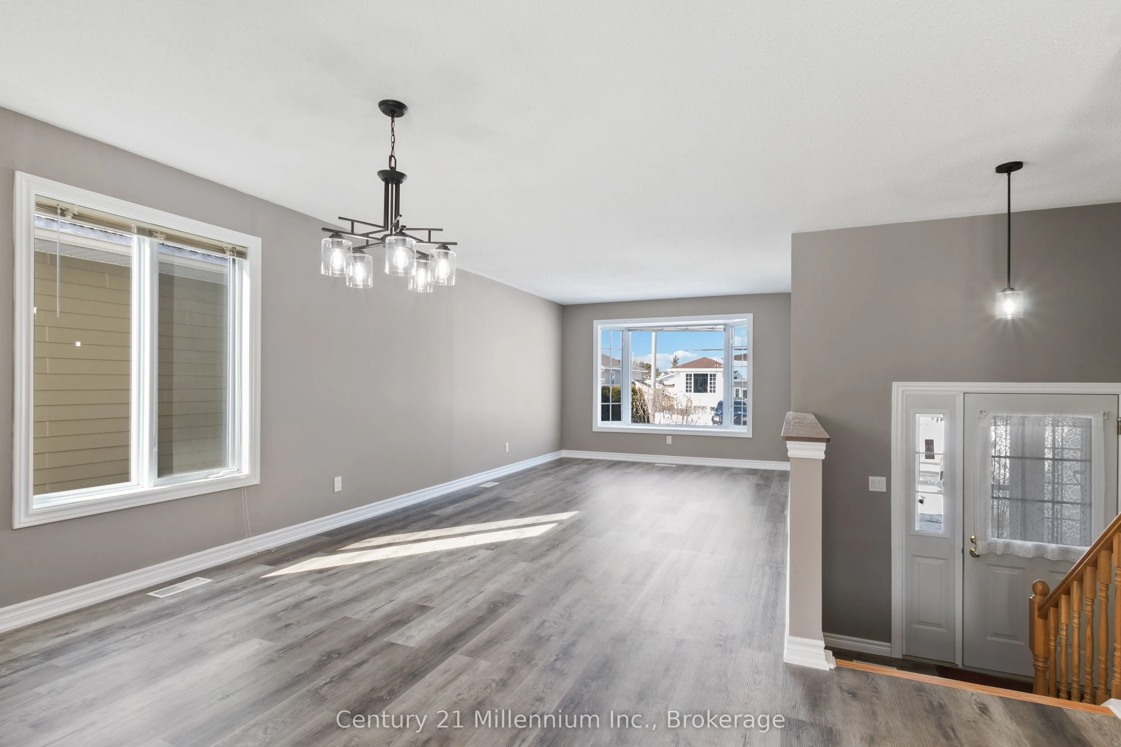 33 BIRCHWOOD Court