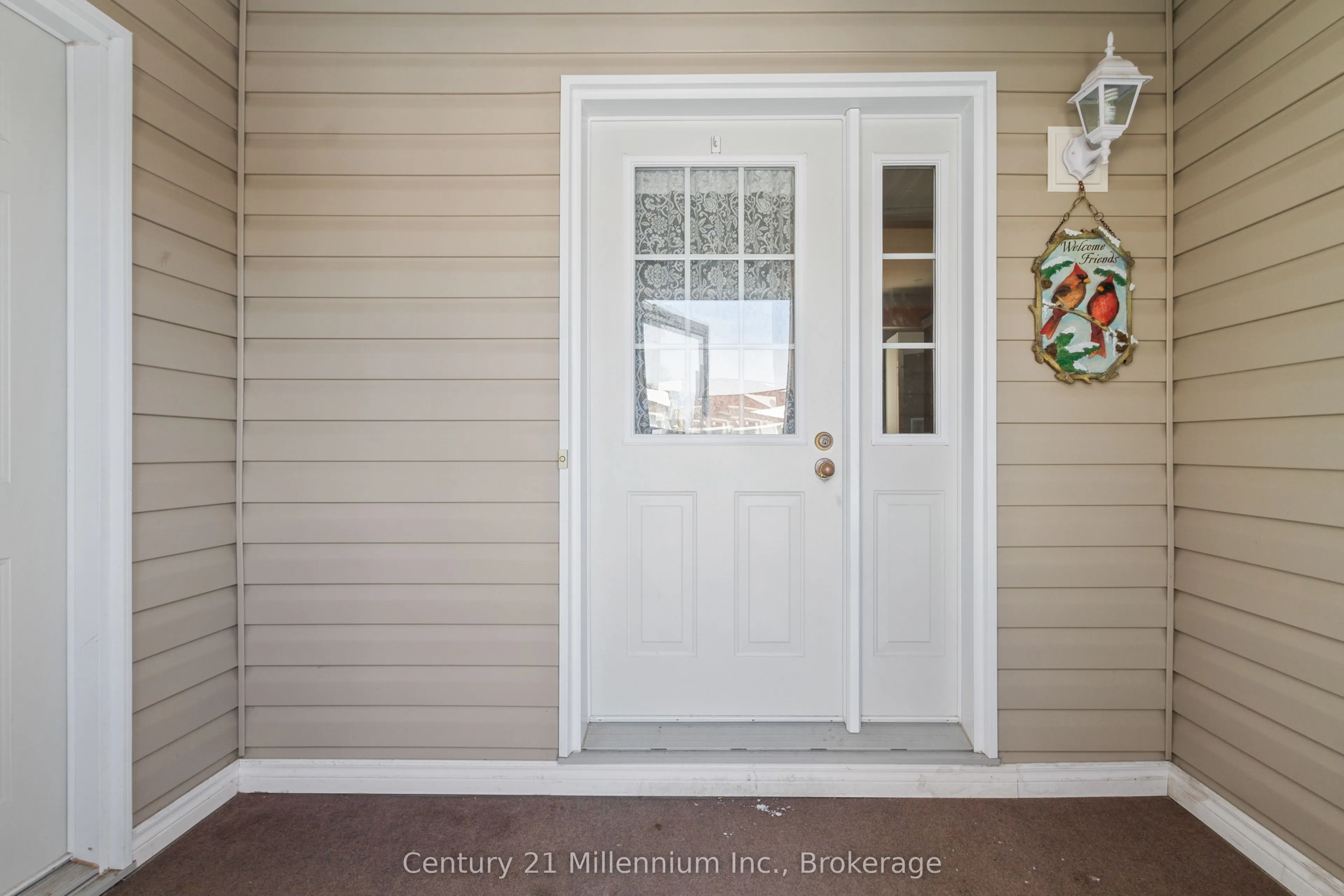 33 BIRCHWOOD Court