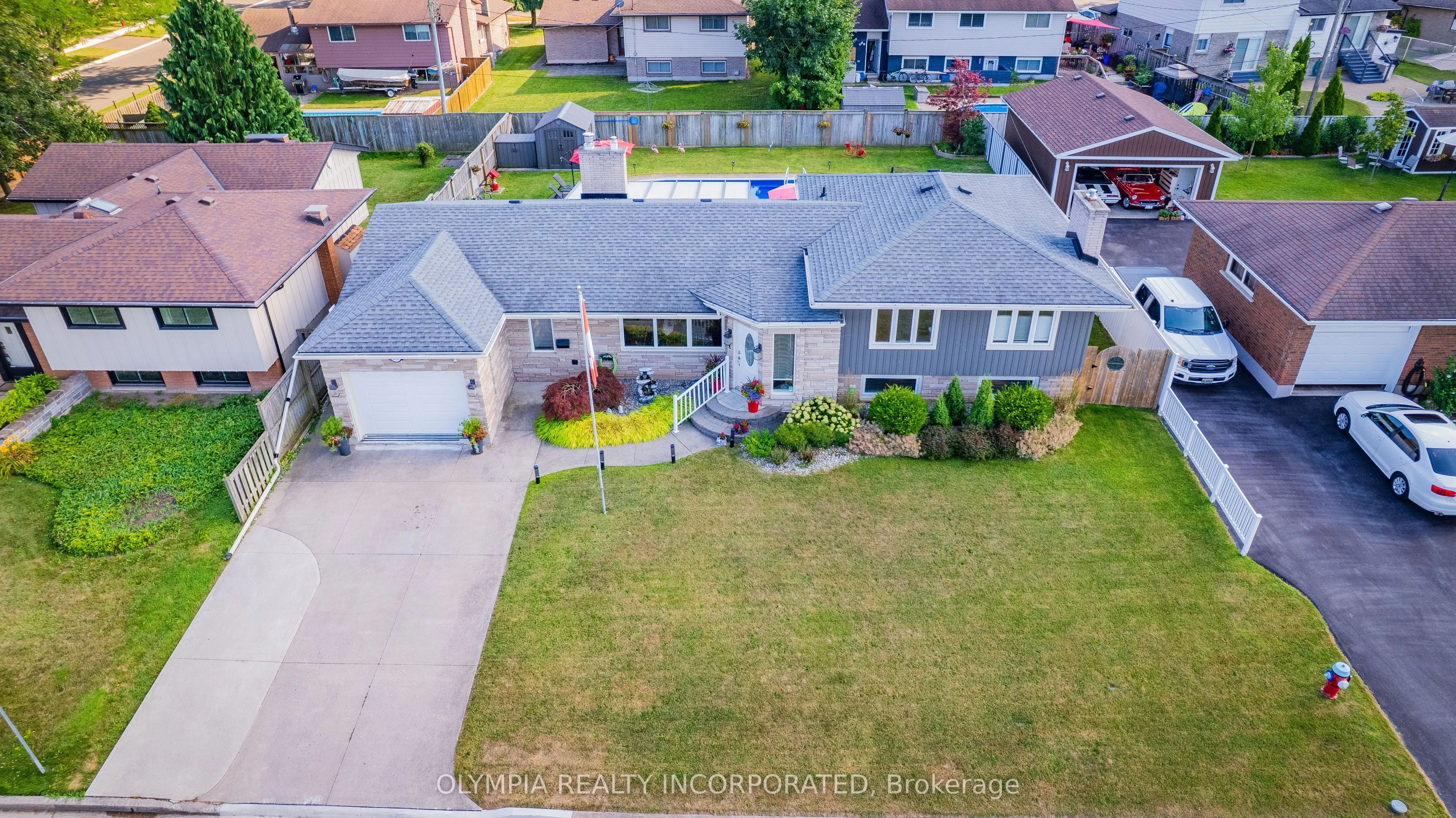8133 Sarah Street
