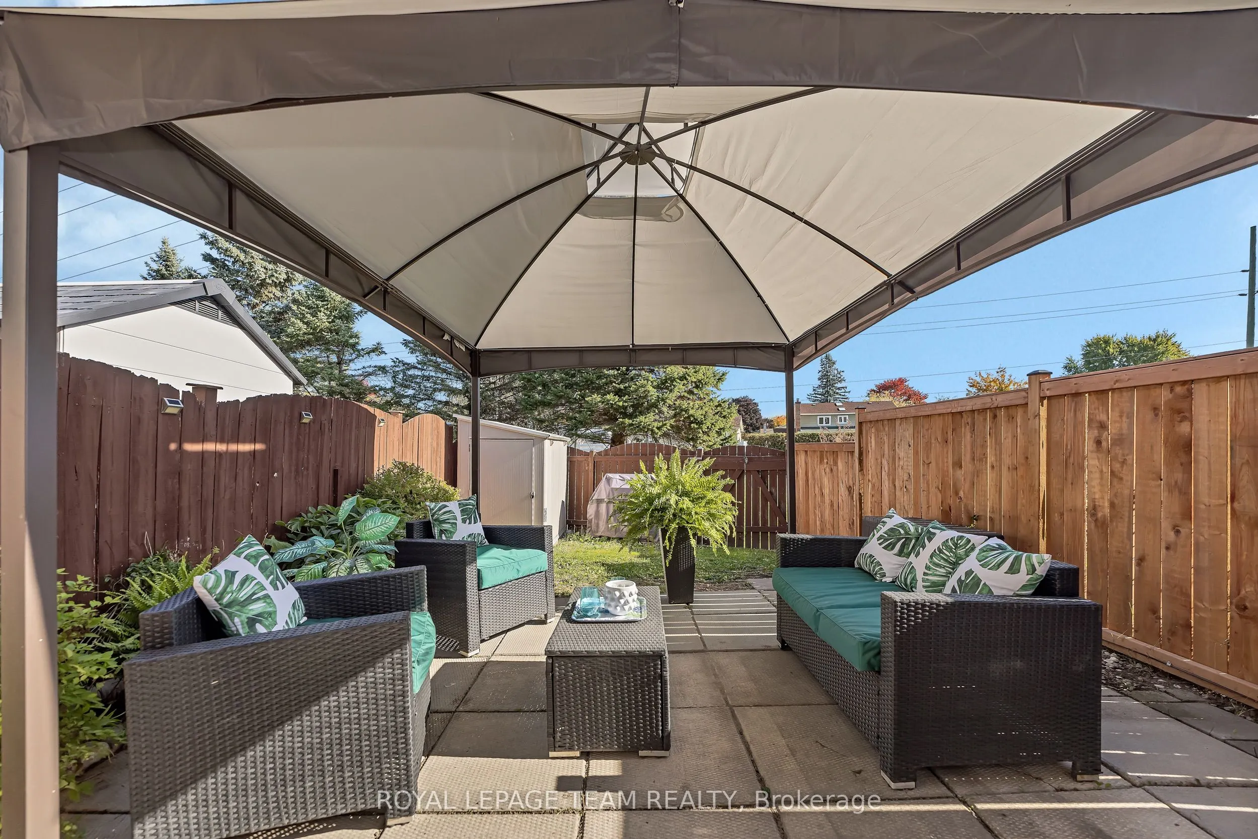 1844 Stonehenge Crescent