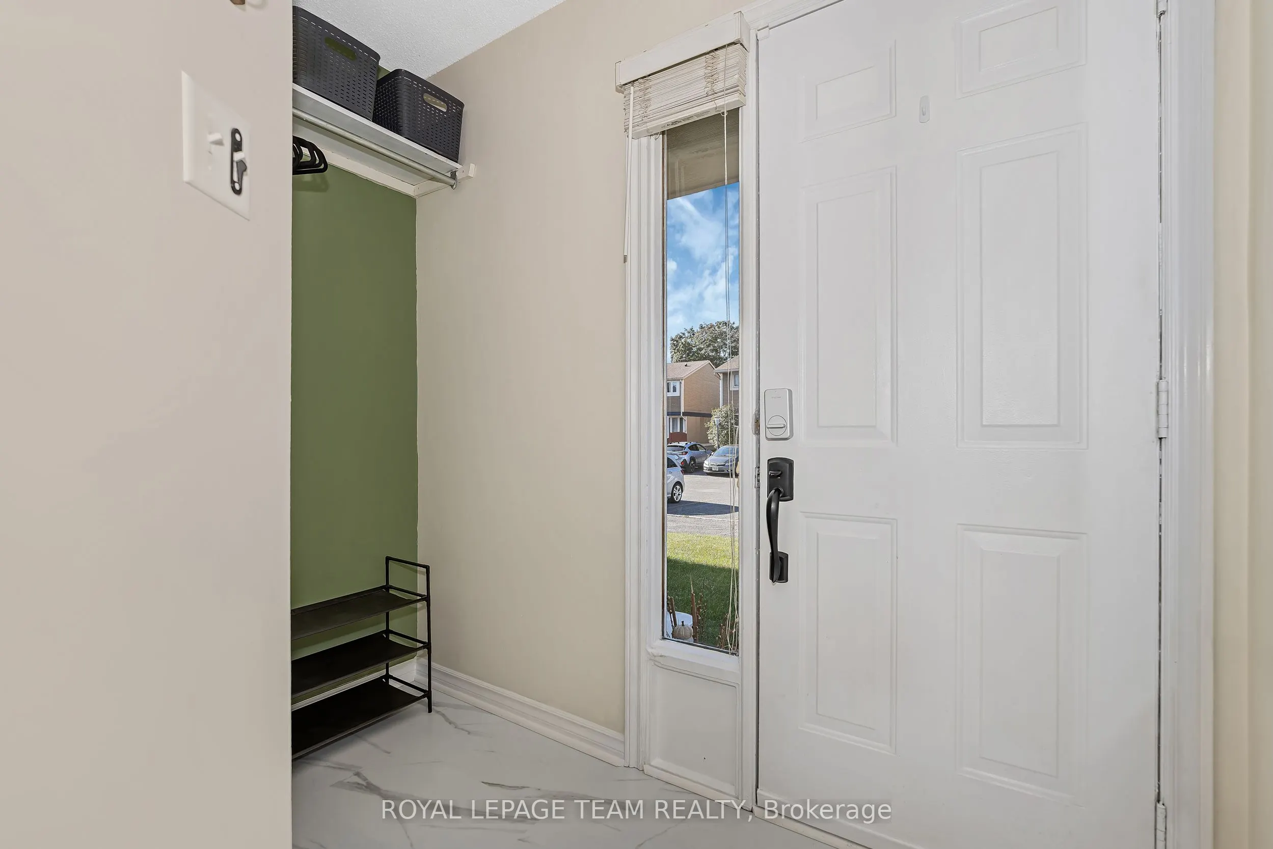 1844 Stonehenge Crescent