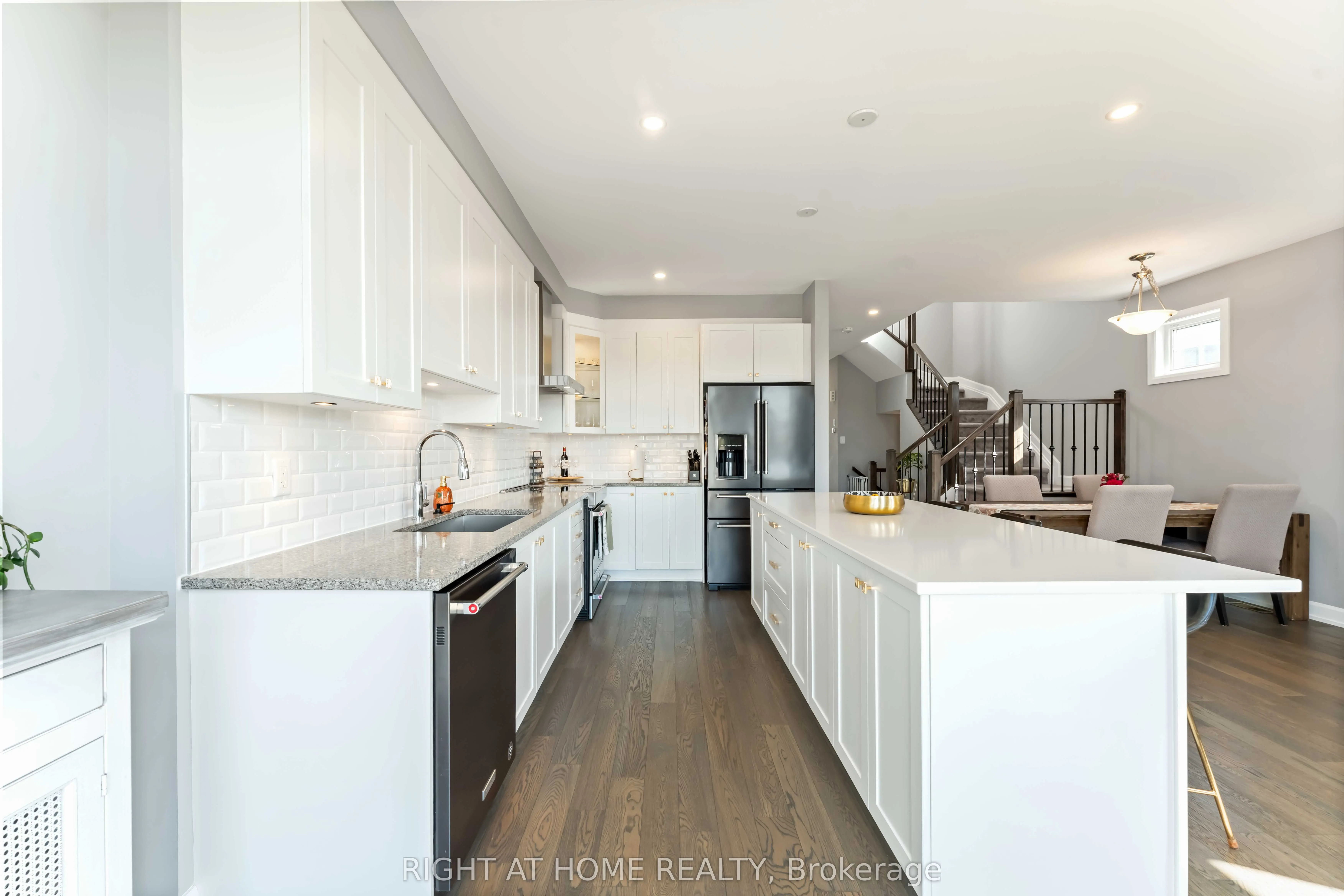 177 Bandelier Way