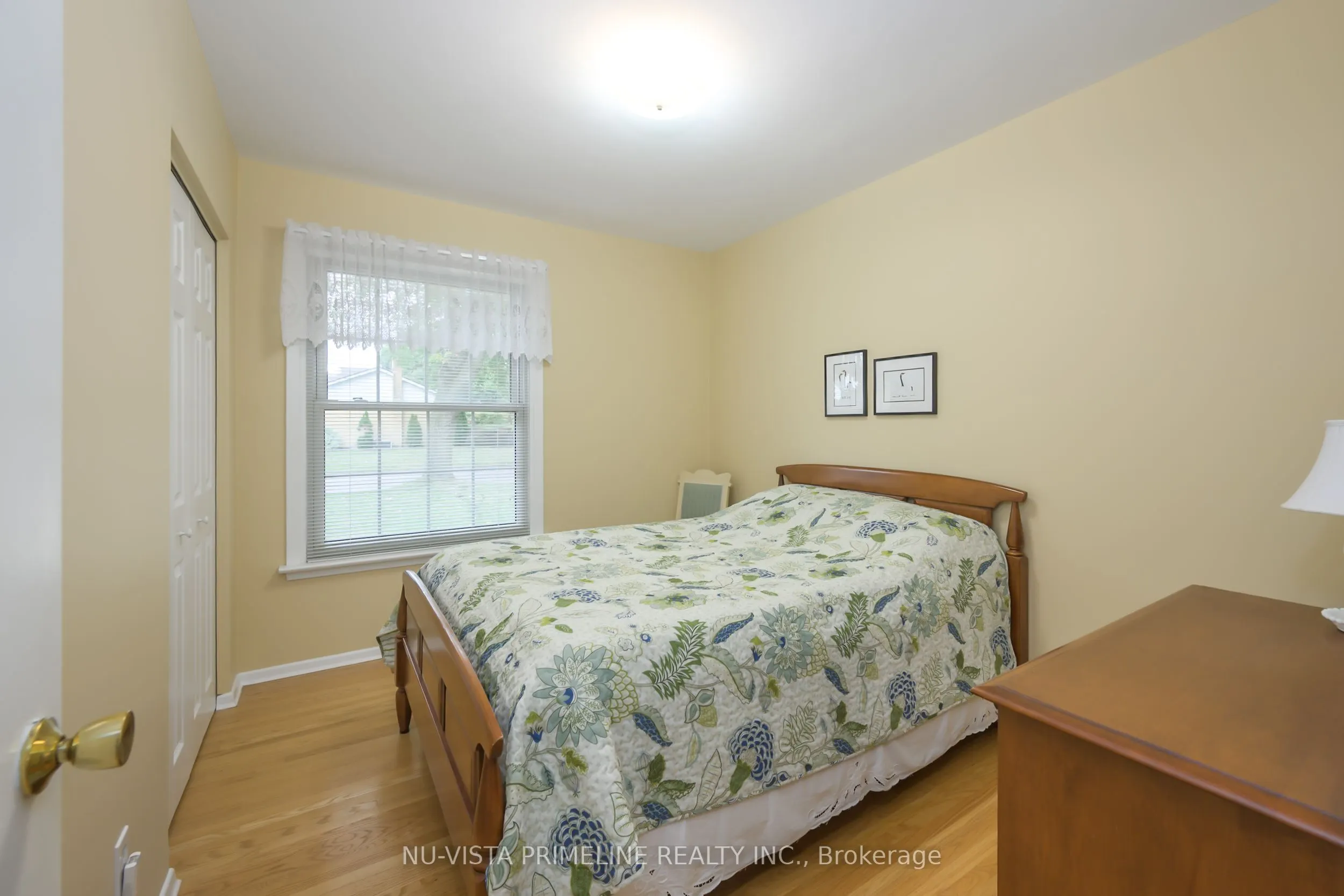 55 Maxwell Crescent