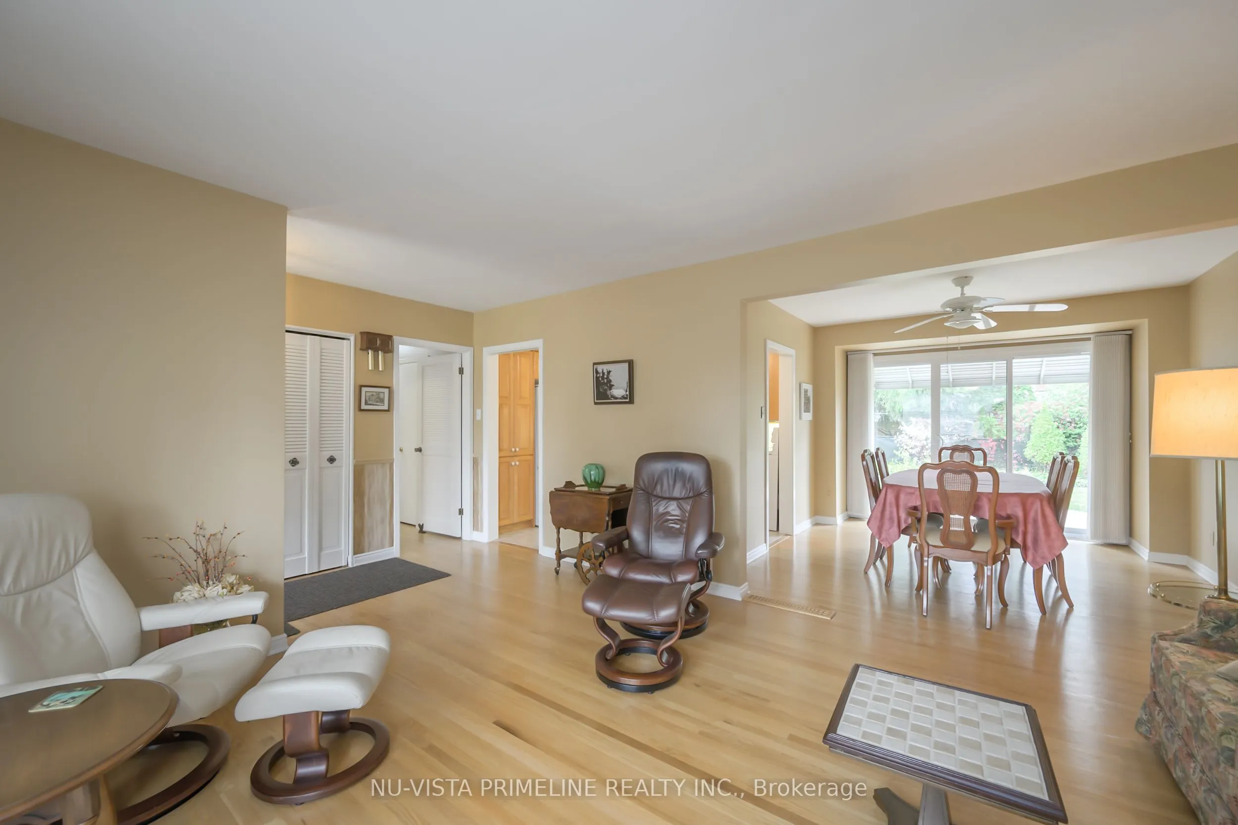 55 Maxwell Crescent