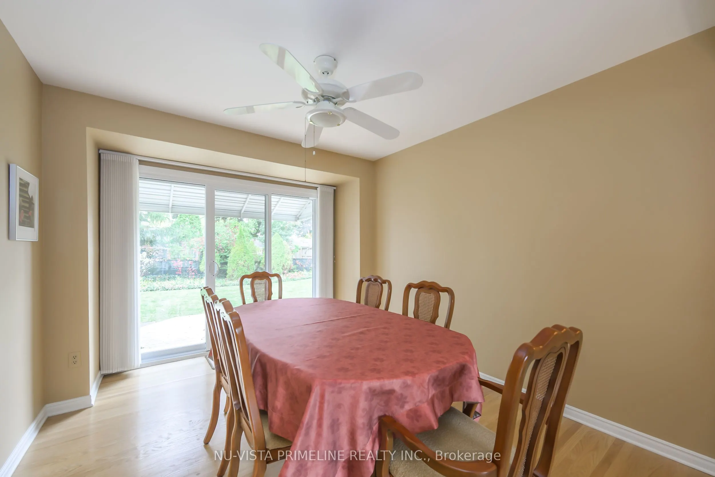 55 Maxwell Crescent