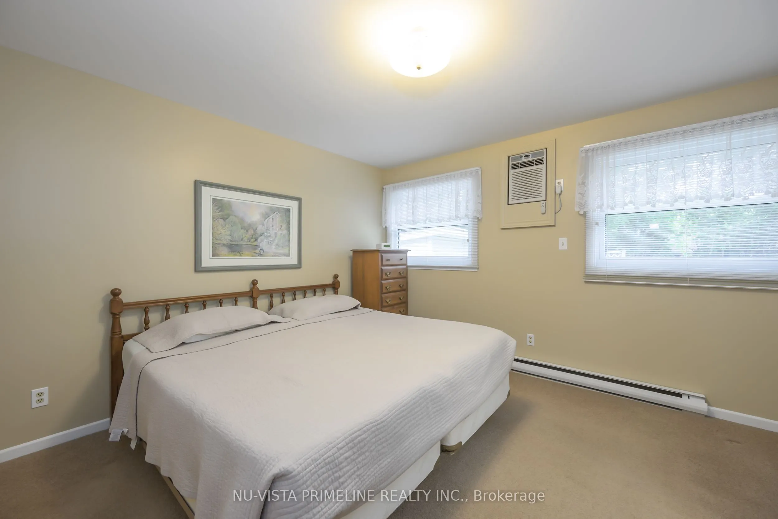 55 Maxwell Crescent