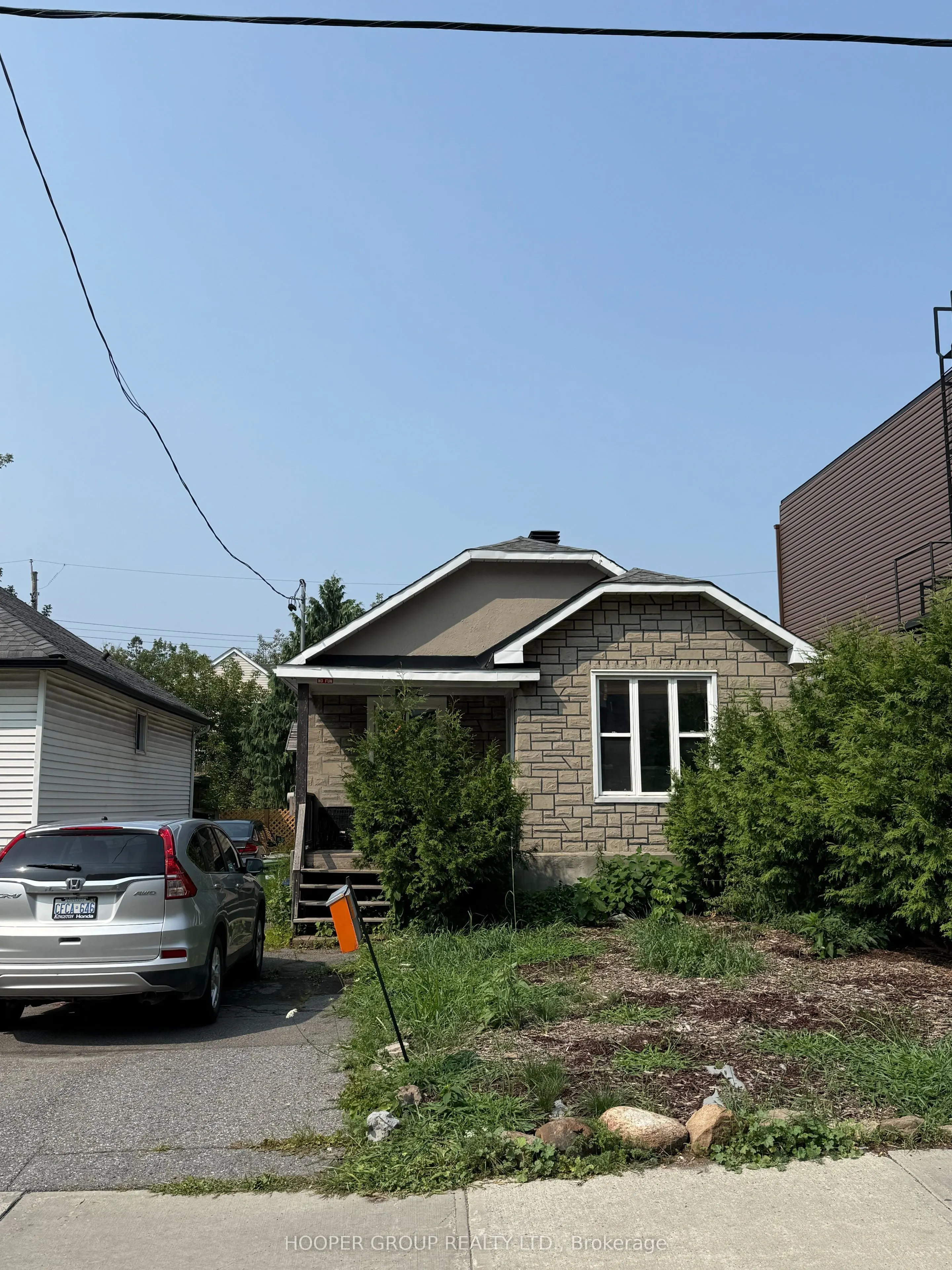 22 Holland Avenue