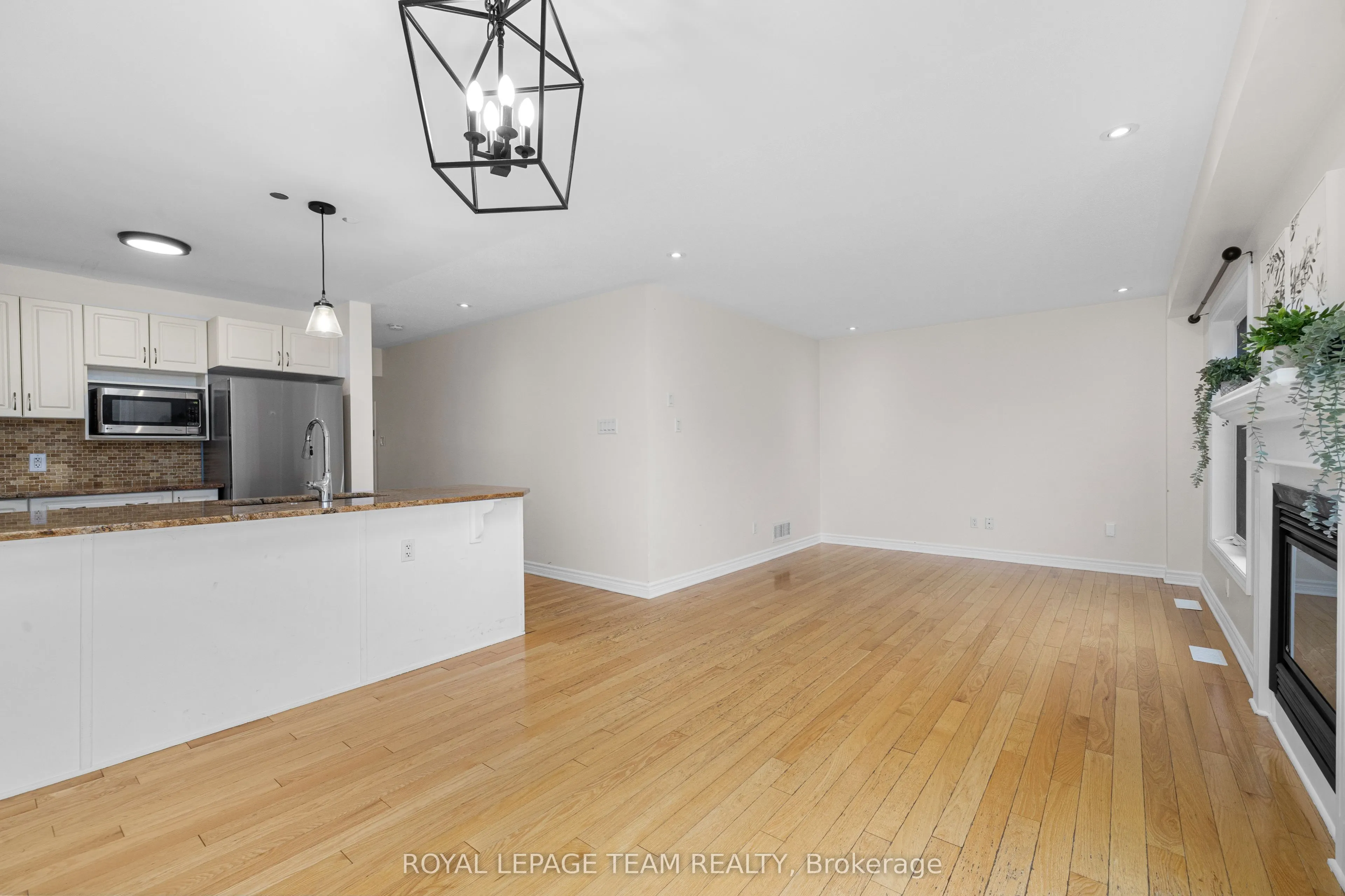 687 Paul Metivier Drive