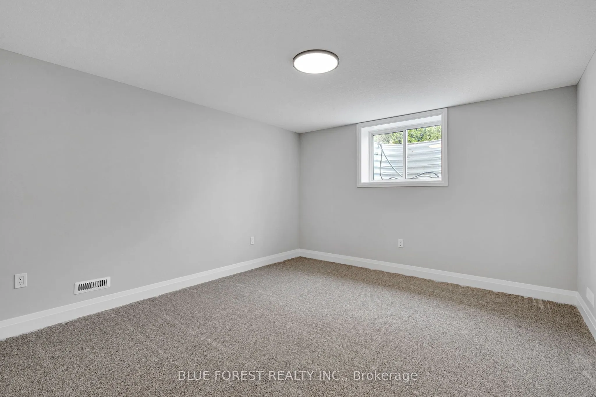 147 SHIRLEY Street