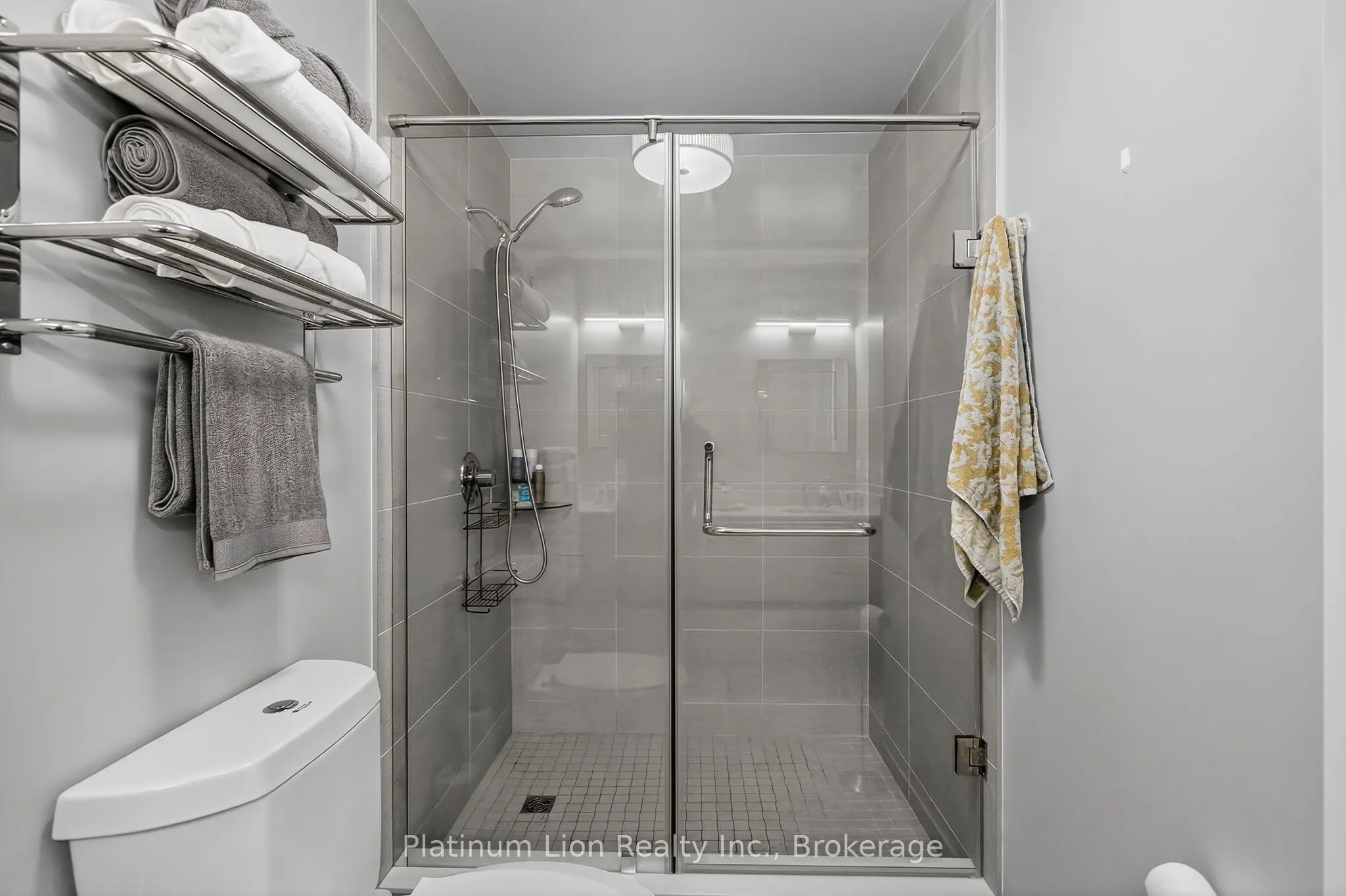 15 Glebe Street, #1313