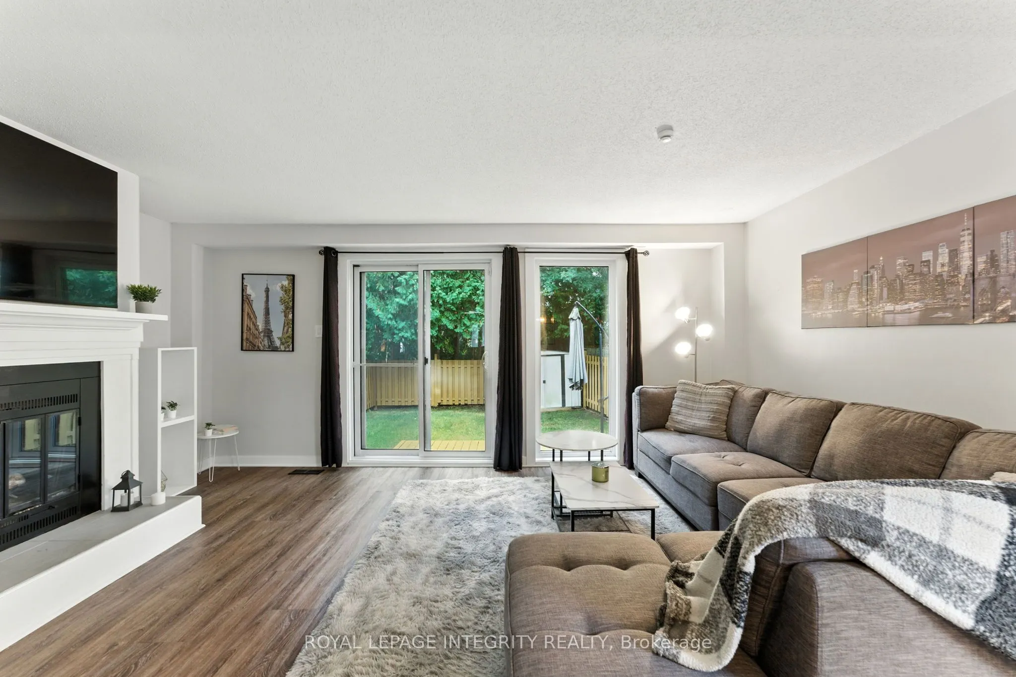 7900 Decarie Drive