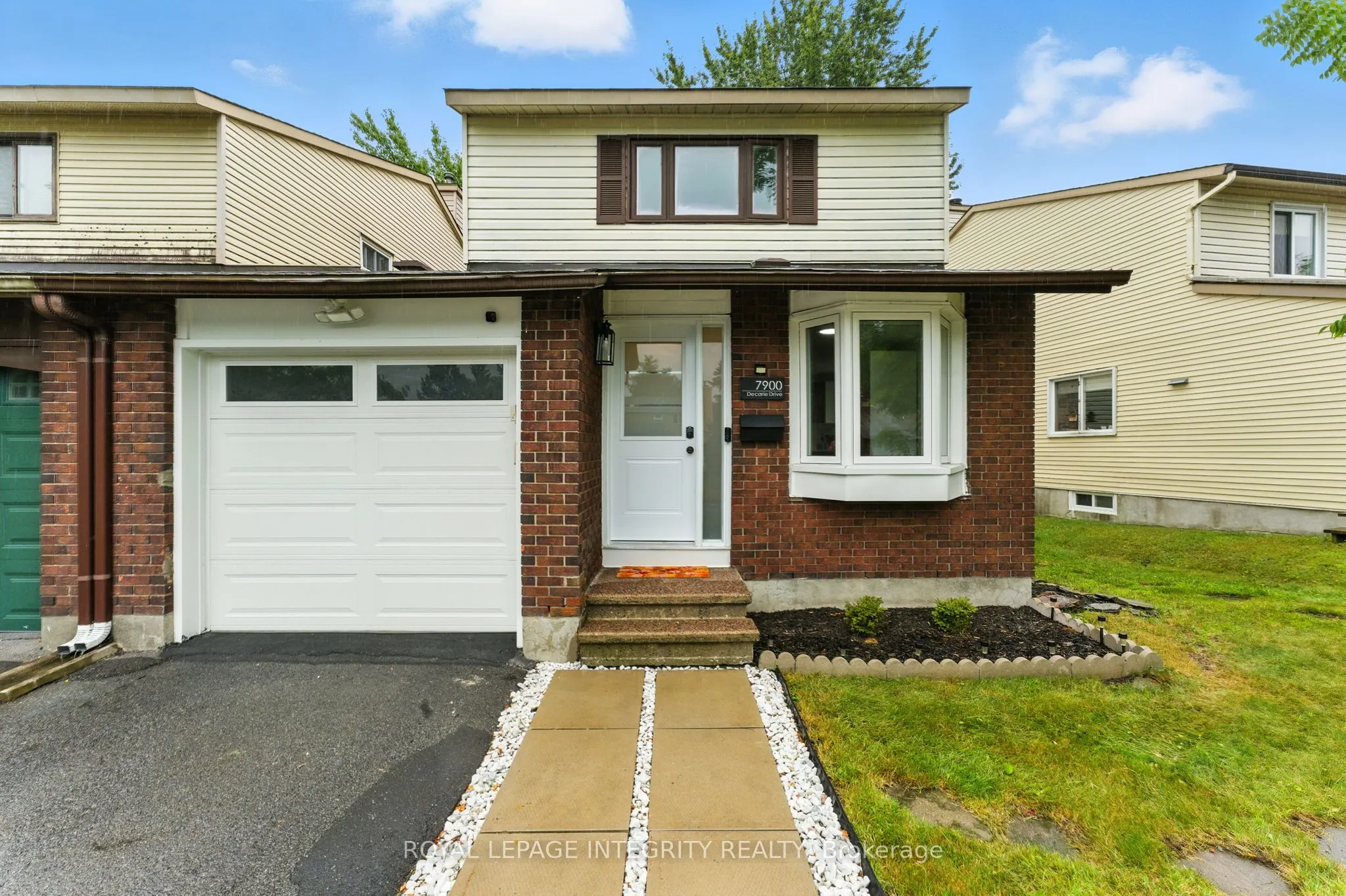 7900 Decarie Drive