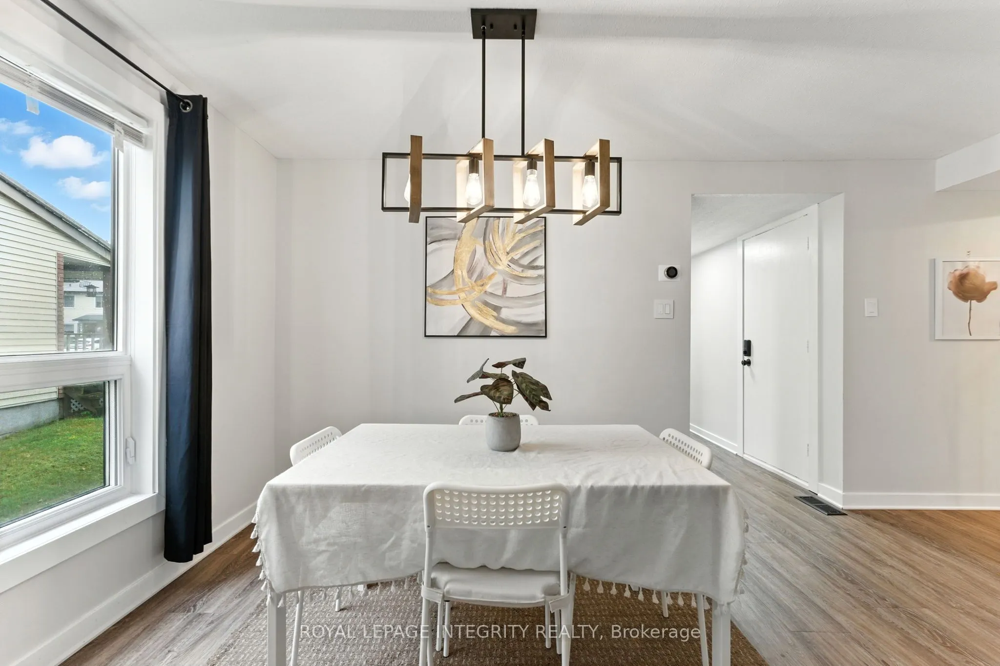 7900 Decarie Drive