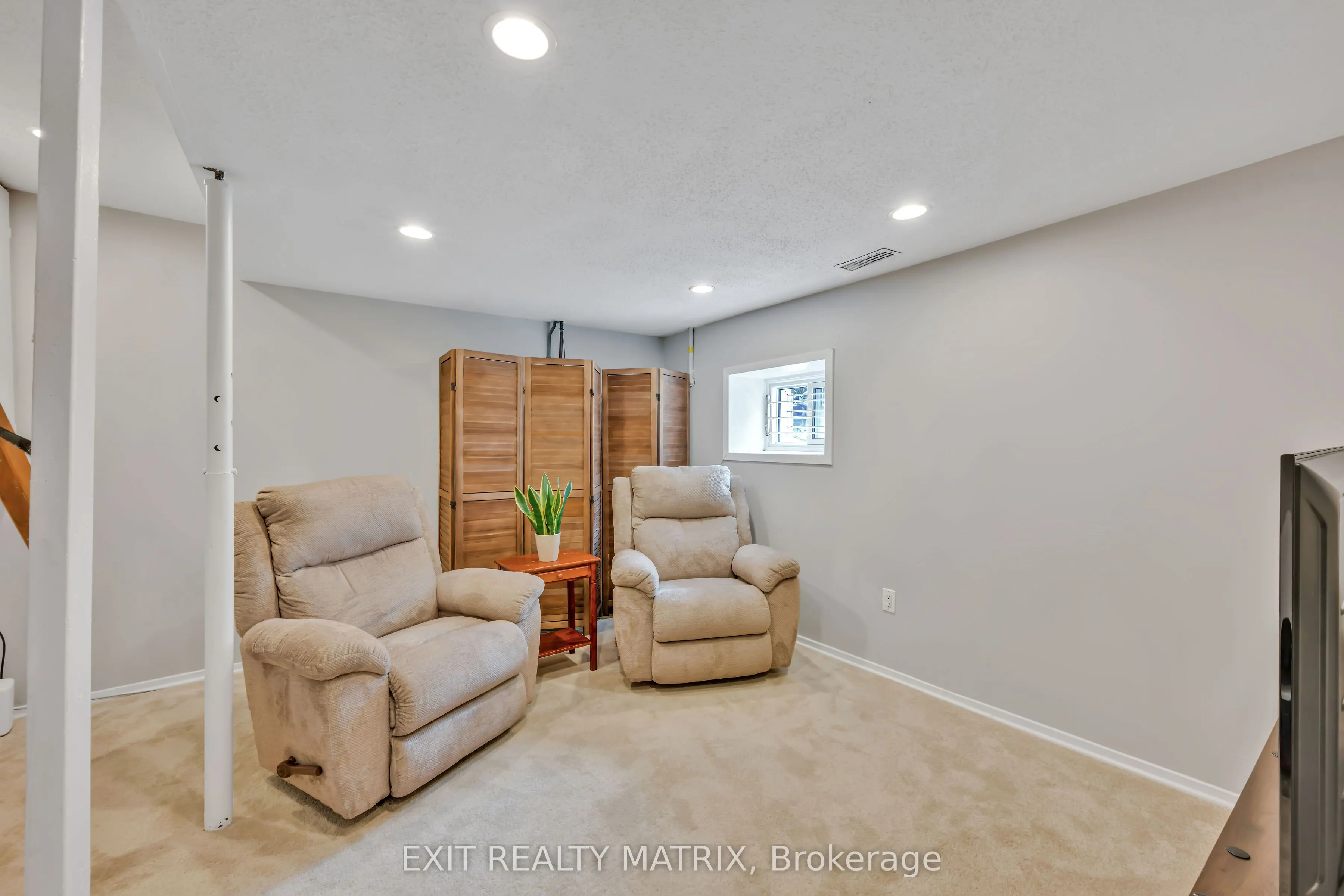 177 Hawthorne Avenue