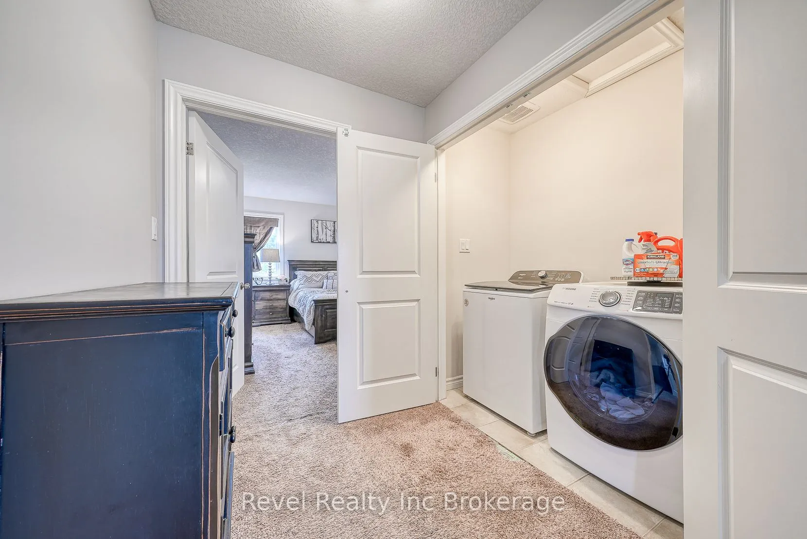 2 Brookfield Court