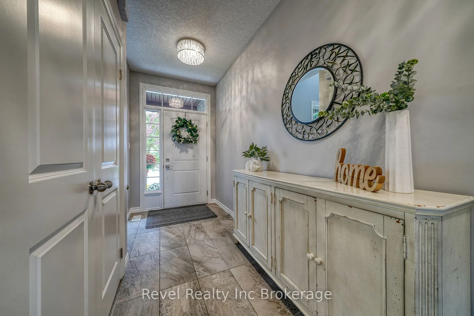 2 Brookfield Court