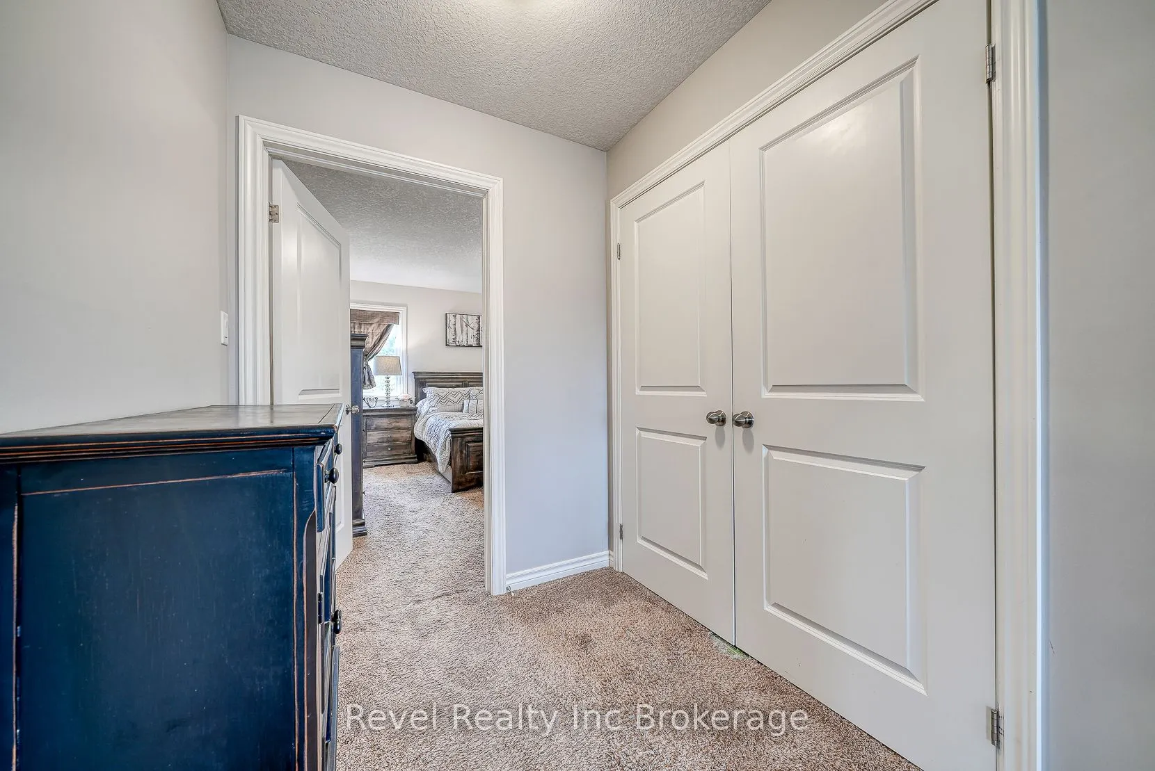 2 Brookfield Court