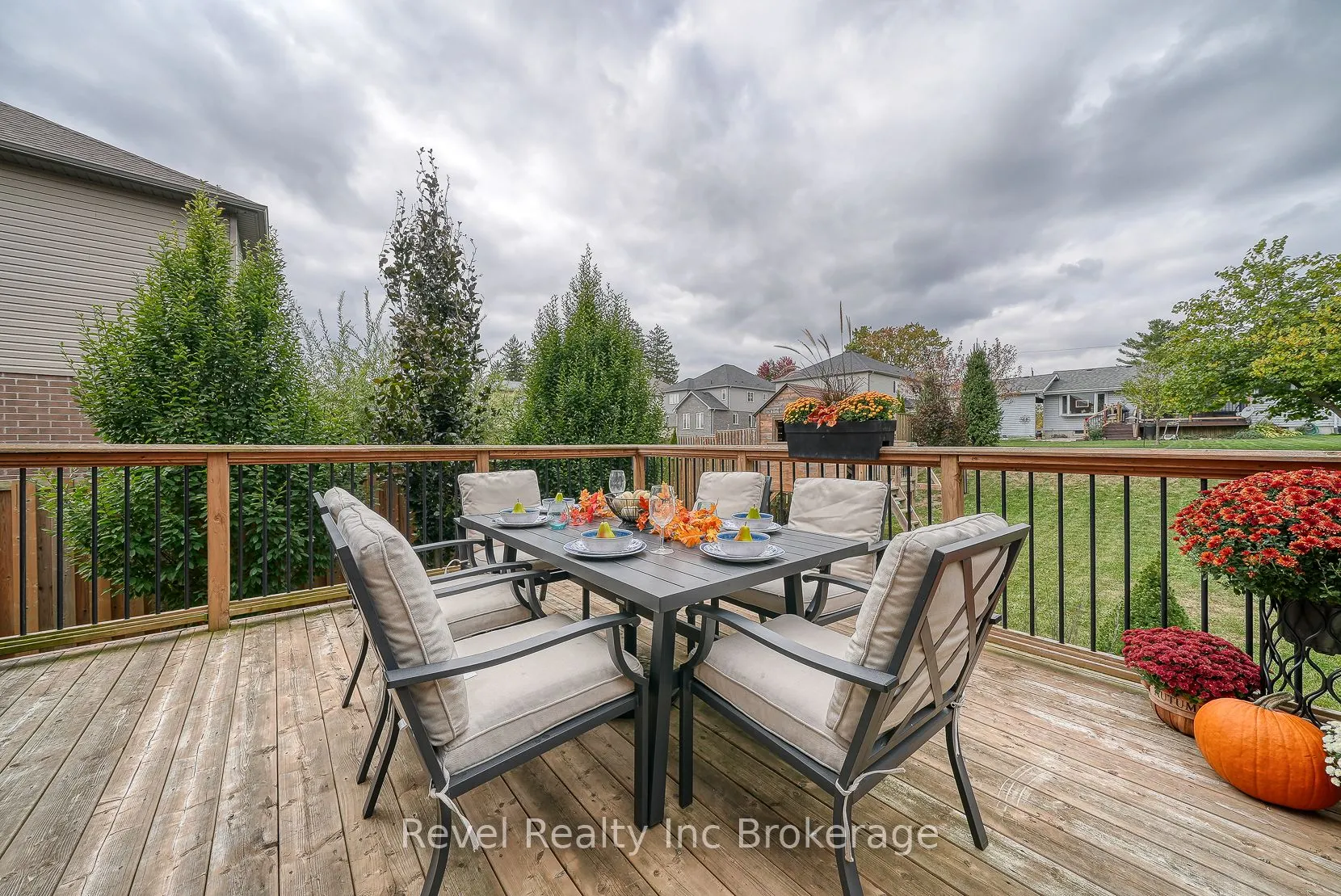 2 Brookfield Court