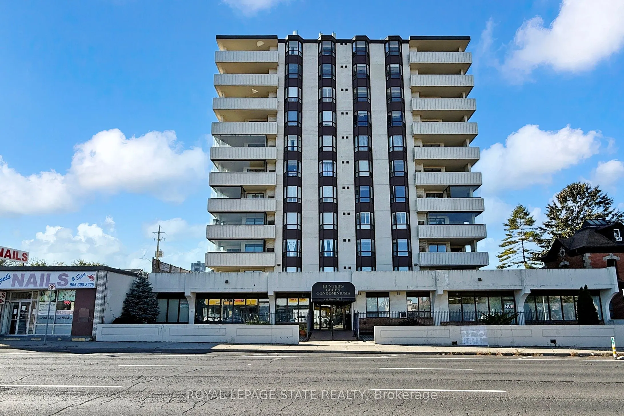 432 Main Street, #1002