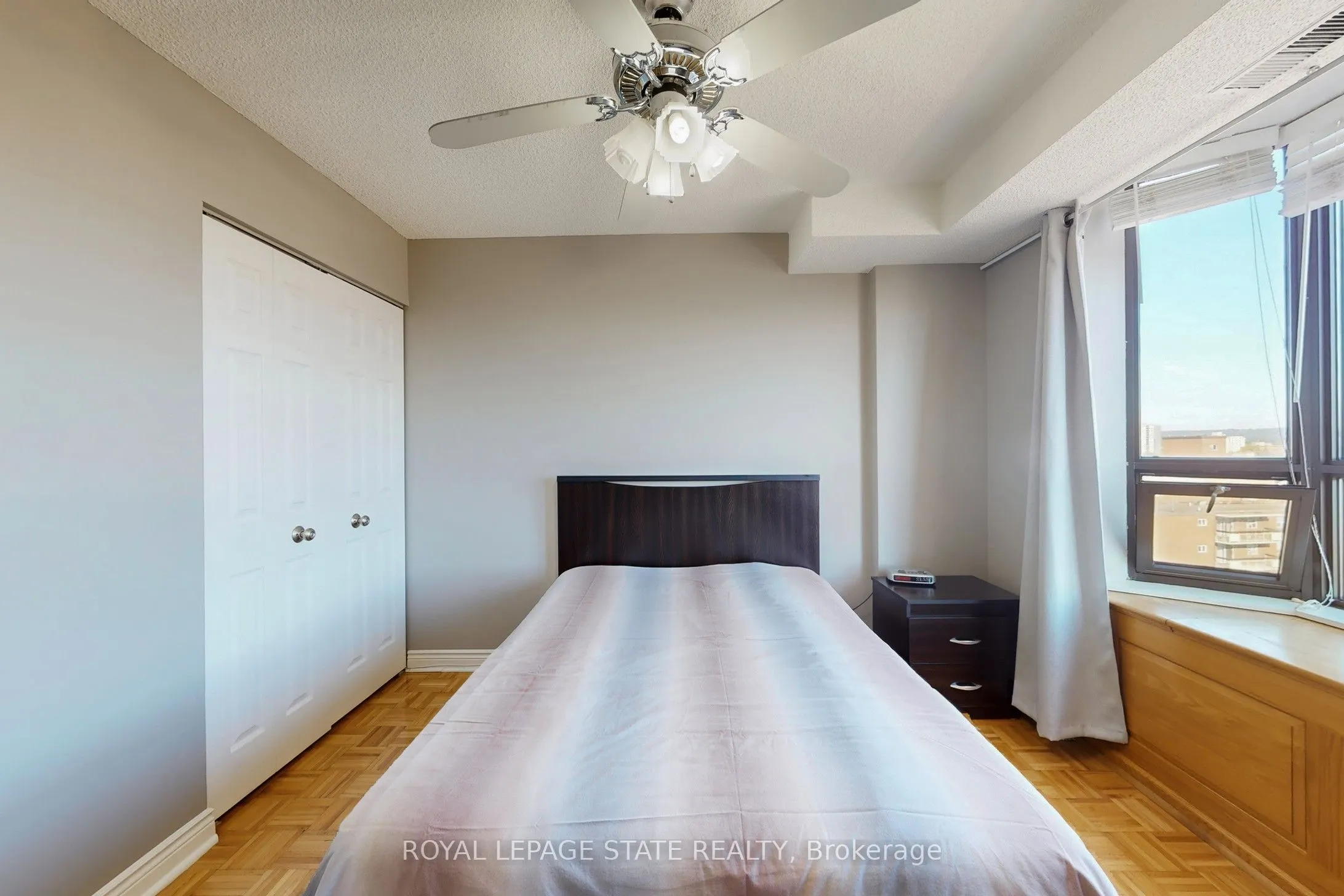 432 Main Street, #1002