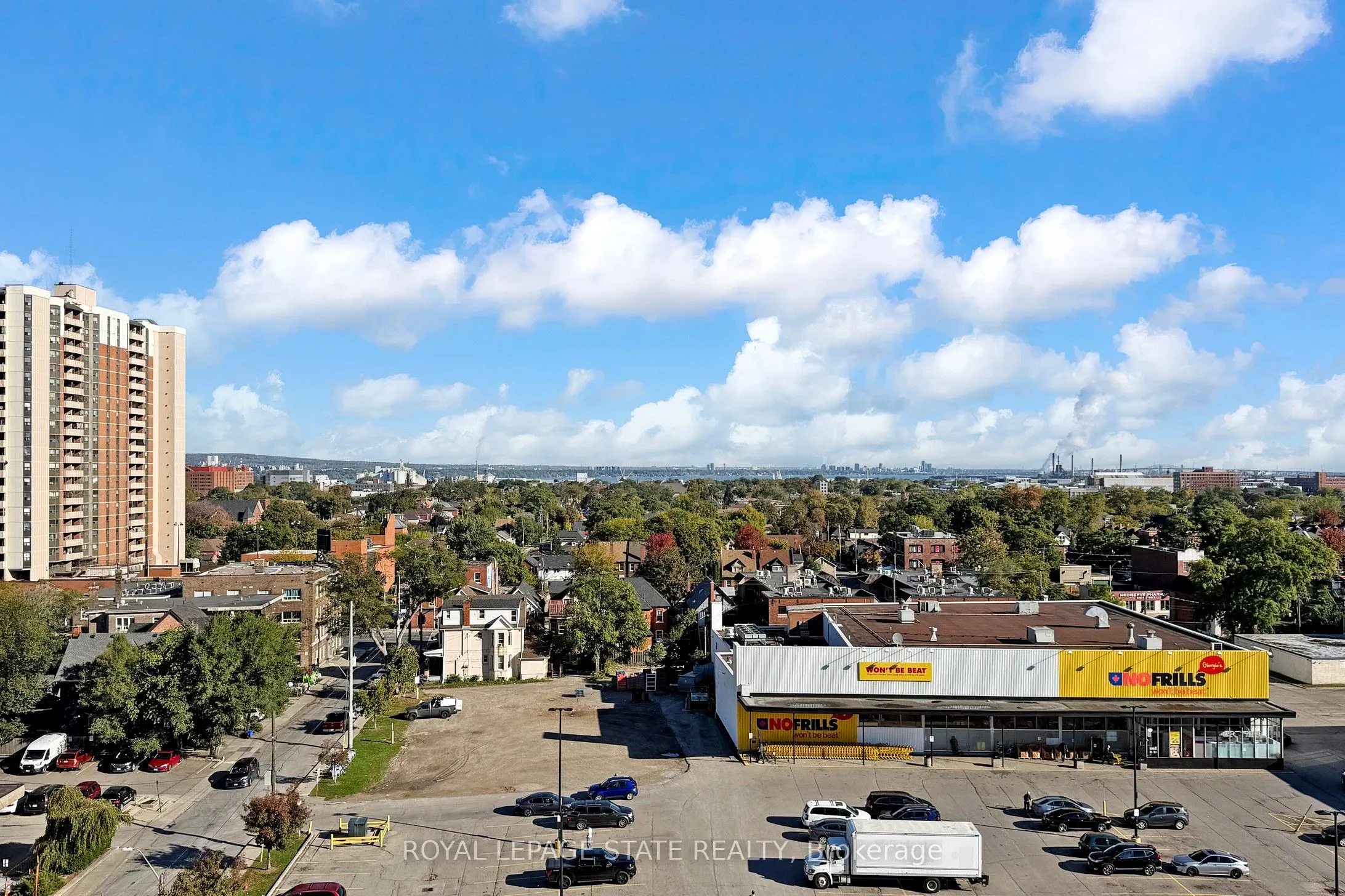 432 Main Street, #1002