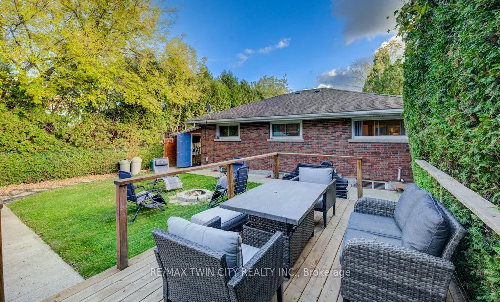 18 Hilltop Drive