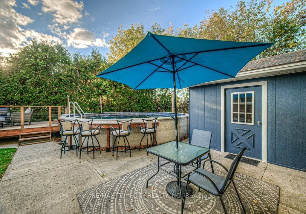 18 Hilltop Drive