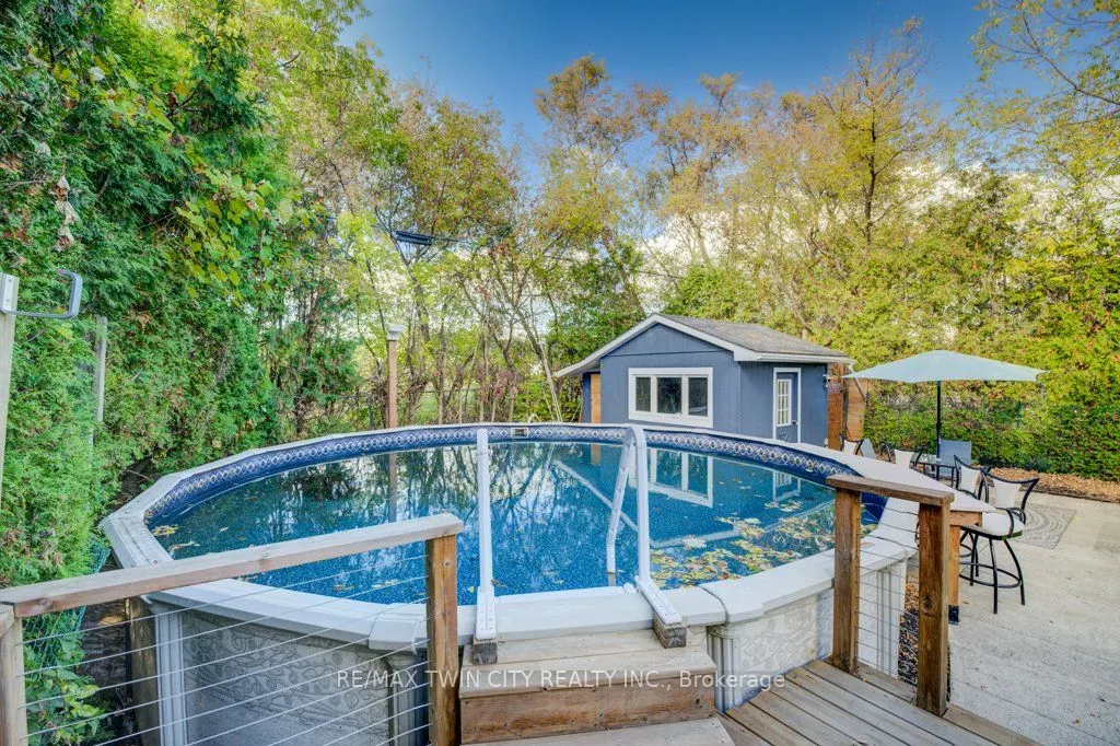 18 Hilltop Drive