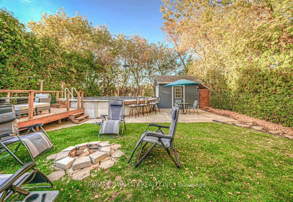 18 Hilltop Drive